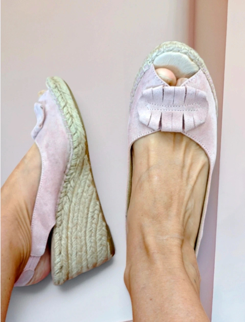 🌺Bonitas cuñas de piel rosa sin estrenar