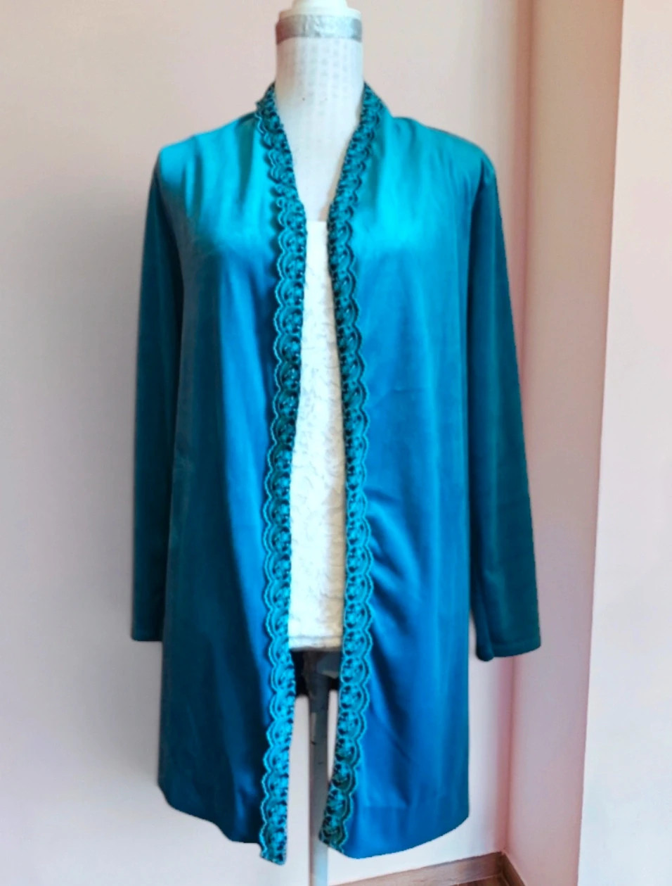 🌺Chaqueta de terciopelo azul turquesa con cinta de pasamaneríacon flores marrón
