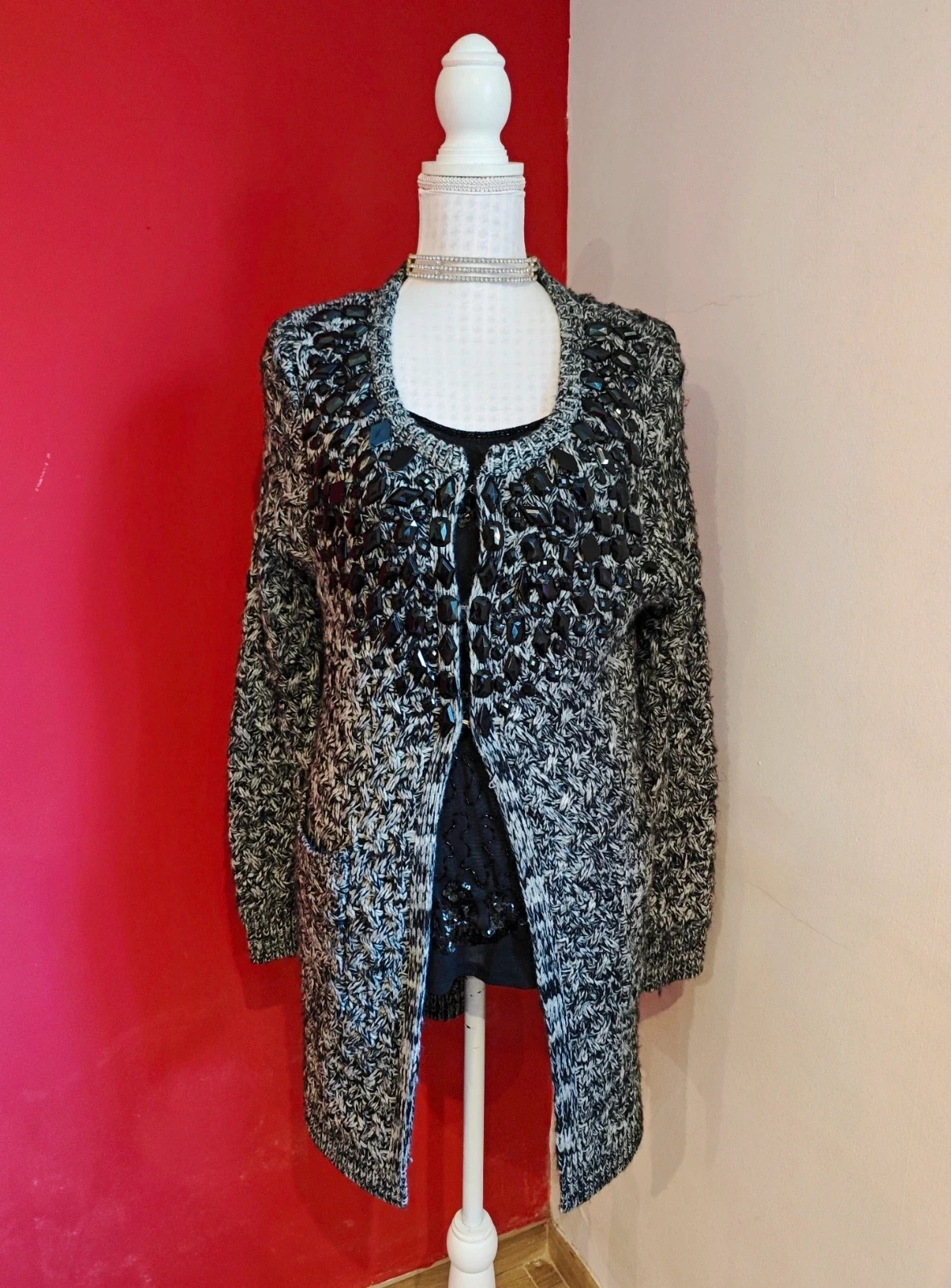 🌺Divina chaqueta abrigo de punto jaspeado negro y blanco con abalorios negros en escote – Danity – taille L / 40 / 12 2