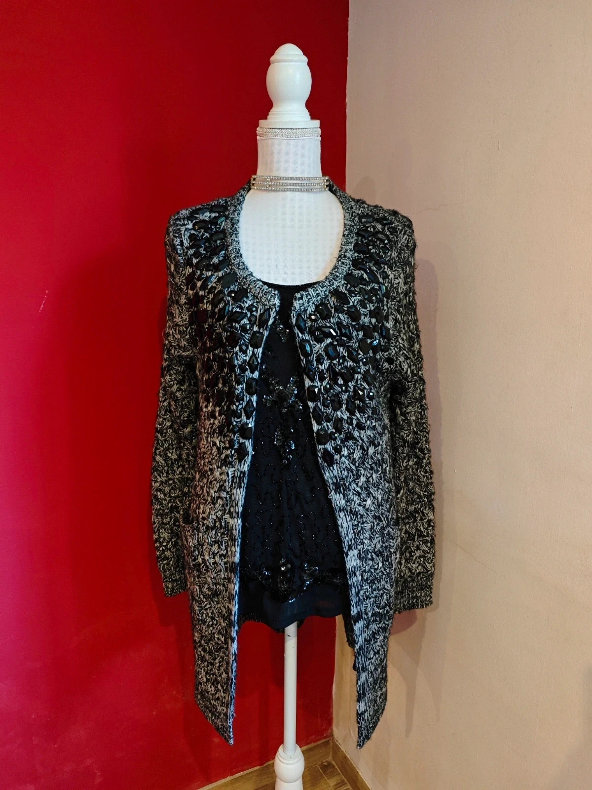 🌺Divina chaqueta abrigo de punto jaspeado negro y blanco con abalorios negros en escote – Danity – taille L / 40 / 12 3