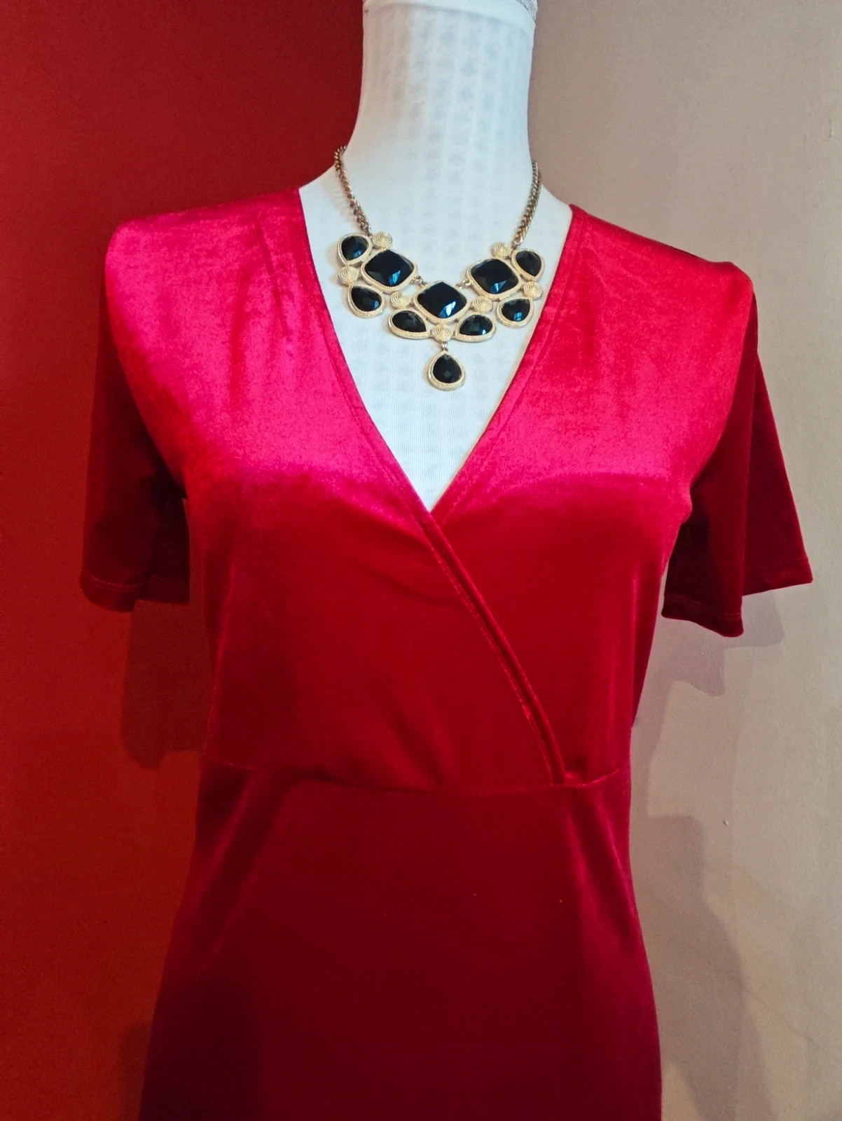🌺 Vestido de terciopelo rojo con brillo, de Zara – Zara Trafaluc – taille M / 38 / 10 4