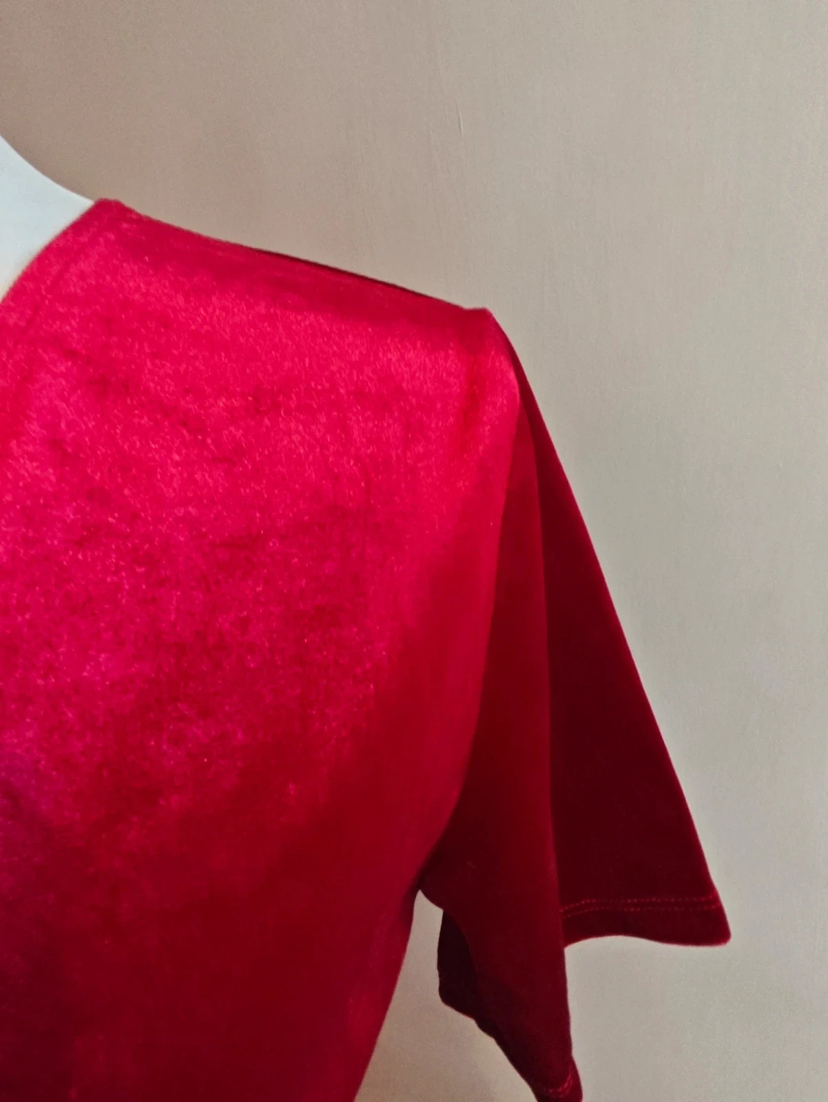 🌺 Vestido de terciopelo rojo con brillo, de Zara – Zara Trafaluc – taille M / 38 / 10 5
