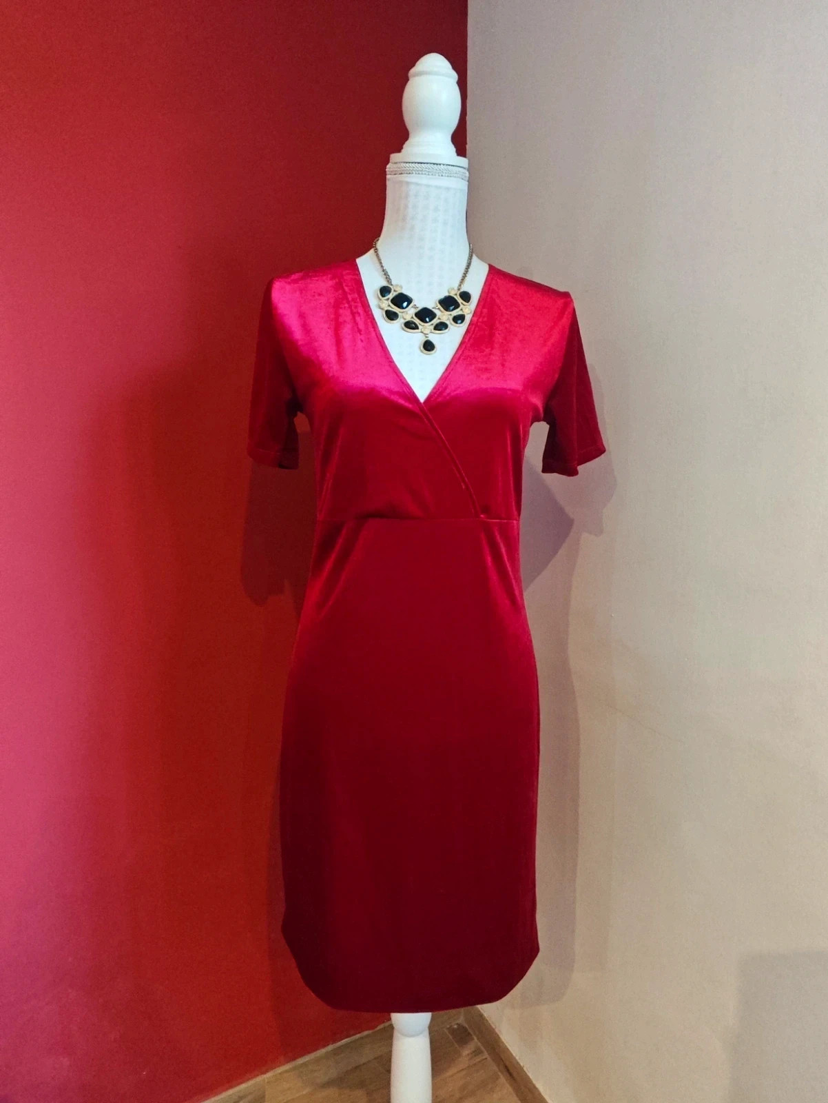 🌺 Vestido de terciopelo rojo con brillo, de Zara – Zara Trafaluc – taille M / 38 / 10 3