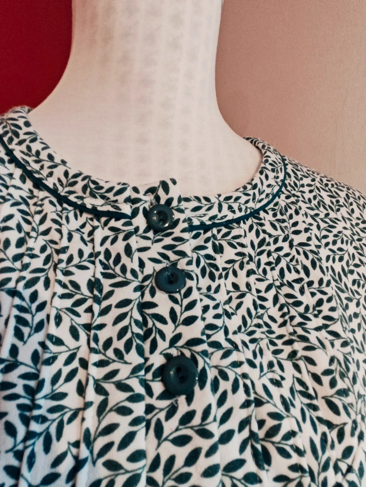 🌺Pijama de algodón 85% verde y blanco con estampado de hojas en la camiseta – Sweet Secret – taille L / 40 / 12 5