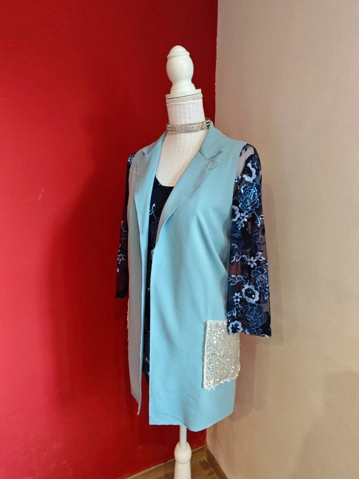 🌺Chaleco blazer elegante azul clarito y bolsillos con lentejuelas plateadas – Wiya – taille XXL / 44 / 16 2