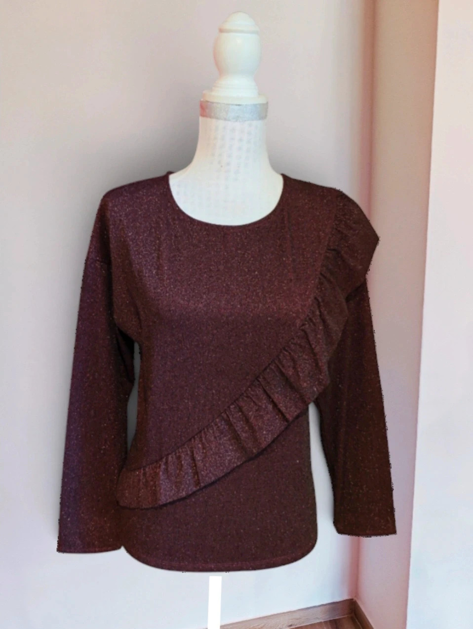 🌺Jersey morado de punto fino lurex con volante cruzado delante