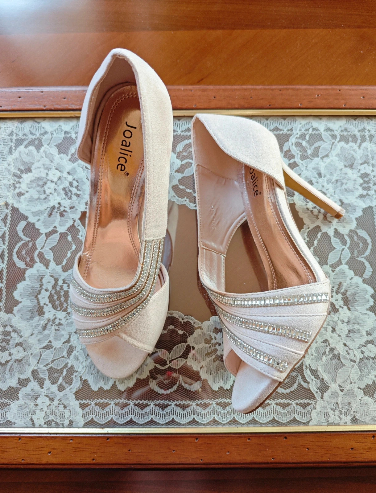 🌺Zapatos para eventos de antelina rosa clarito con tiras de stras plateado