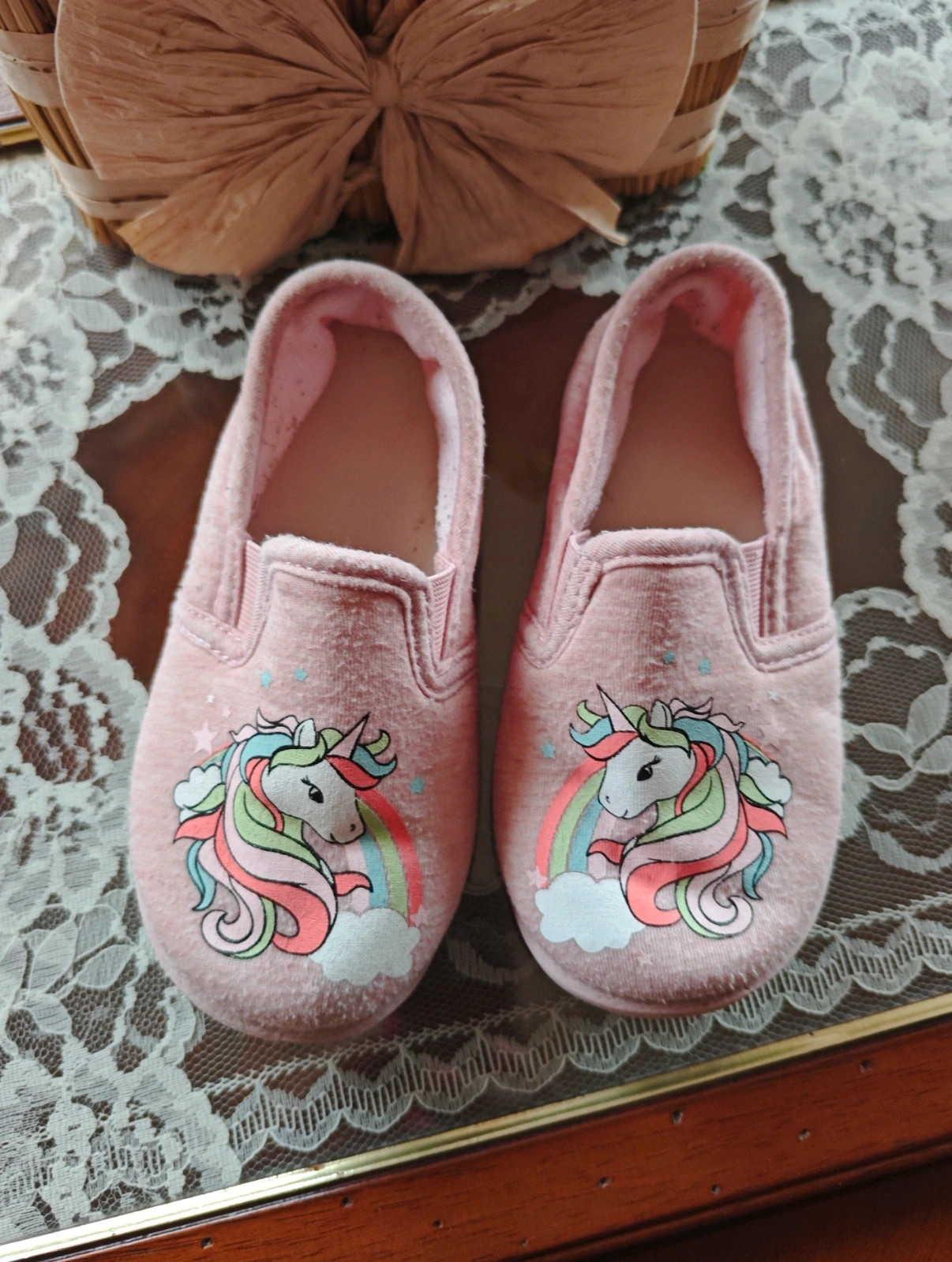 🌺 Bonitas zapatillas para casa de niña con unicornio multicolor impreso, número 27