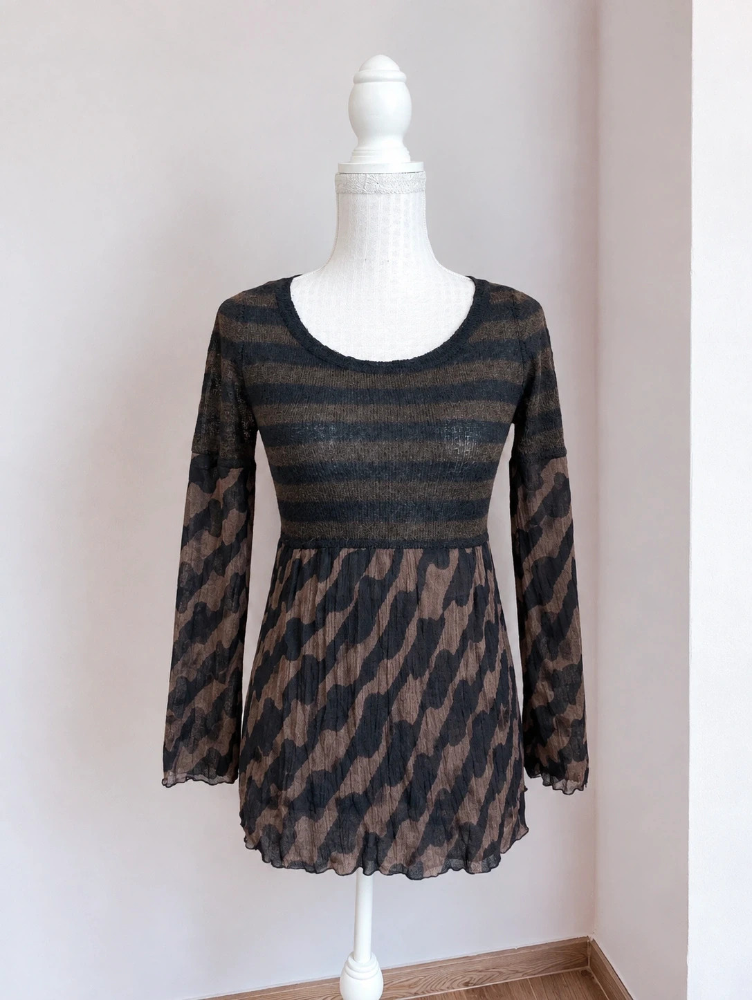 🌺 Original jersey de mohair y lana combinado con seda en mangas y cuerpo