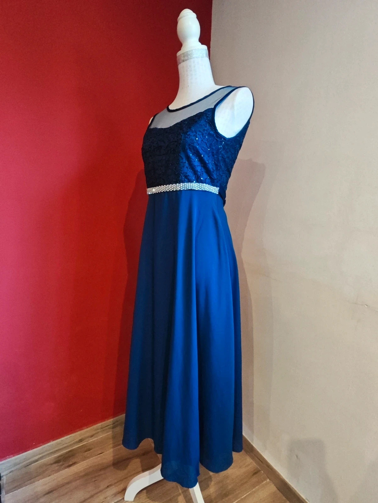 🌺 Impresionante vestido para eventos azulón con cuerpo de gas con lentejuelas y brillantes – Sunny Fashion – taille S / 36 / 8 3