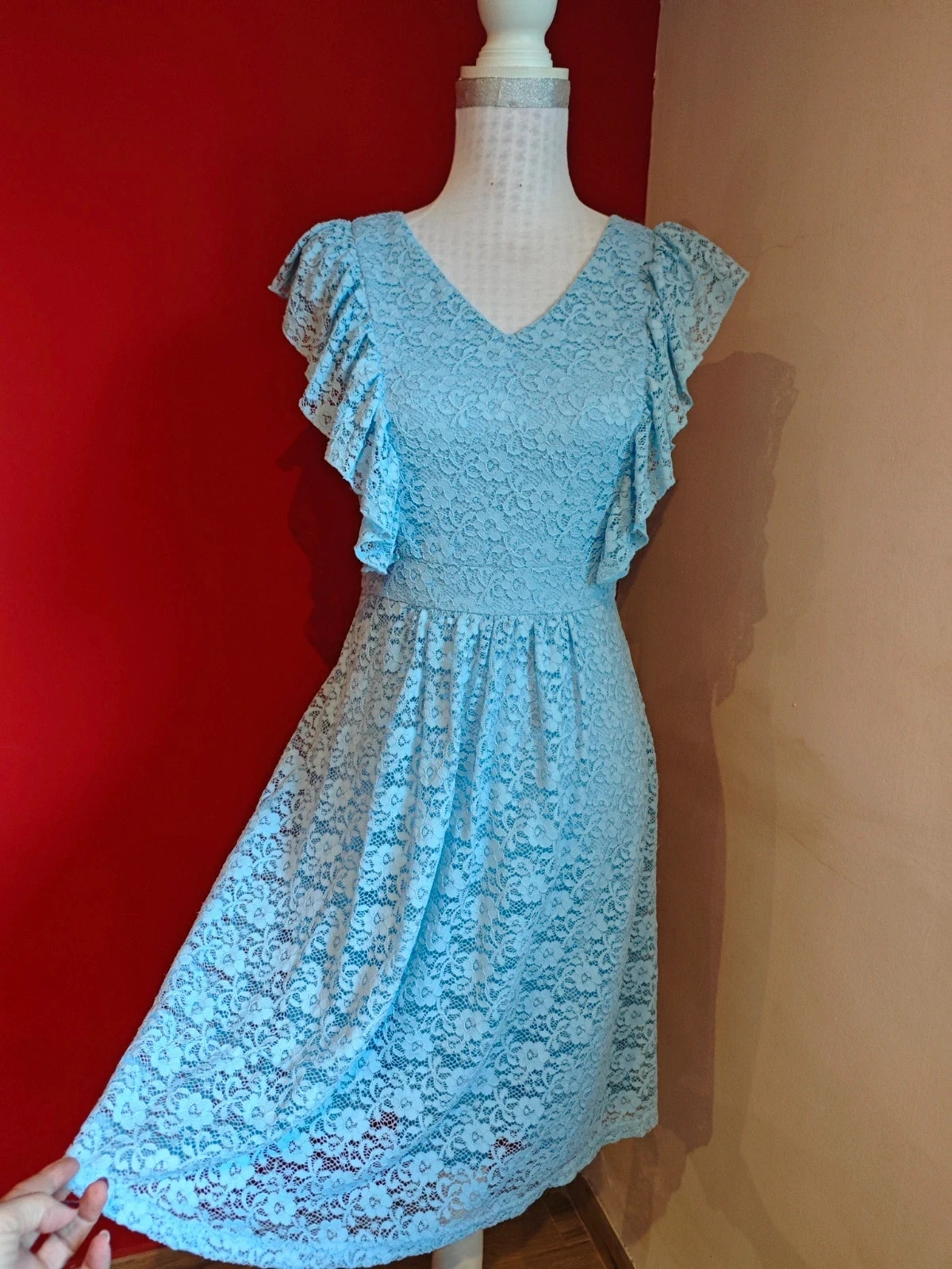 🌺 Vestido increíble de blonda elástica azul claro con volantes en los lados, talla M – Yumi – taille M / 38 / 10 2