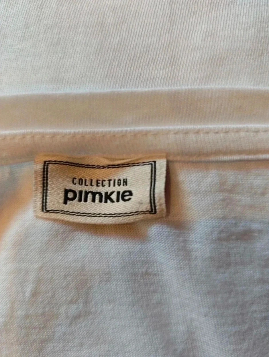 🌺Bonita camiseta blanca con rosas bordadas en el pecho – Pinkie – taille M / 38 / 10 5