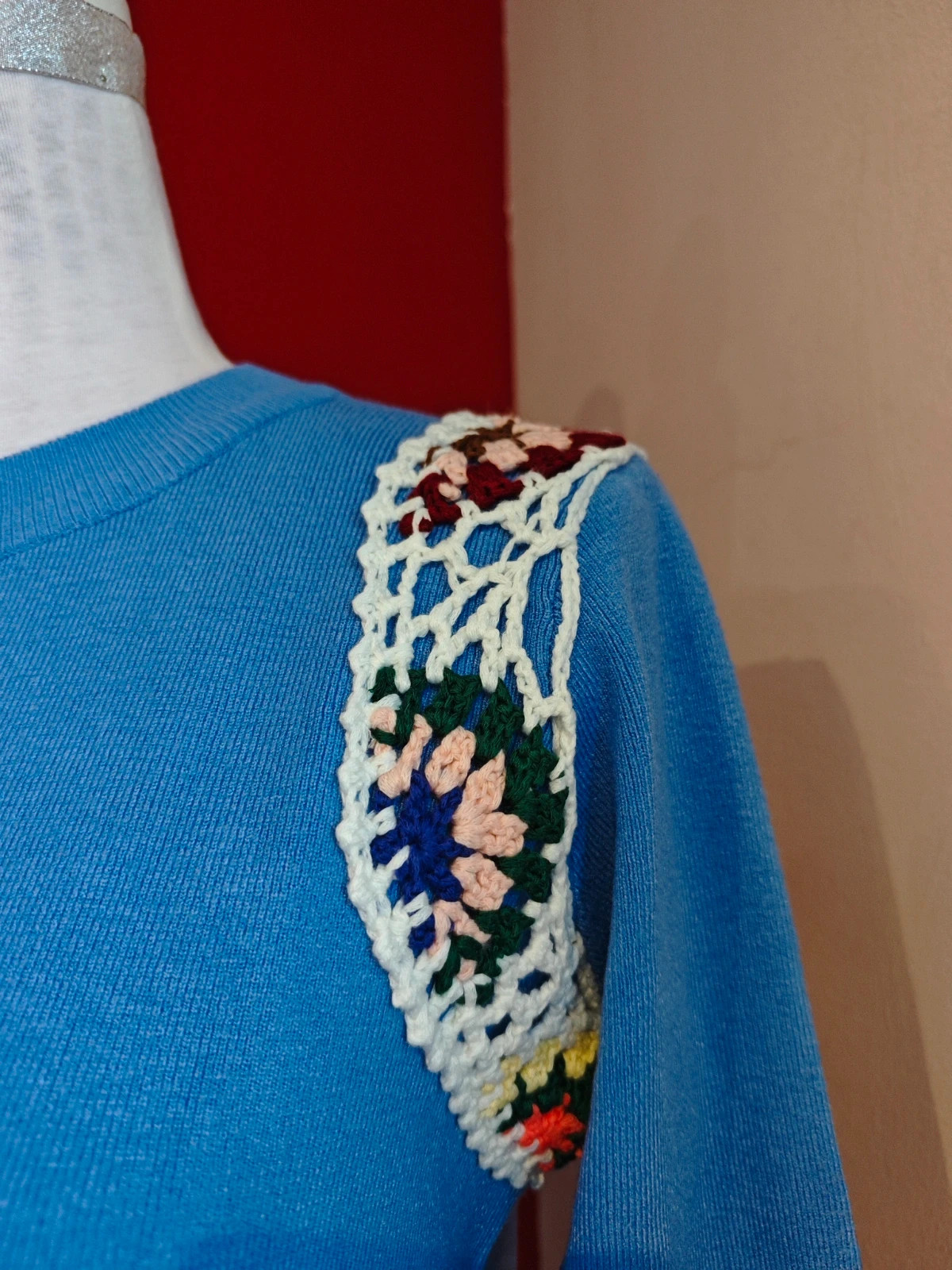 🌺 Jersey azul con crochet en hombros – Laetitia Mem – taille L / 40 / 12 5