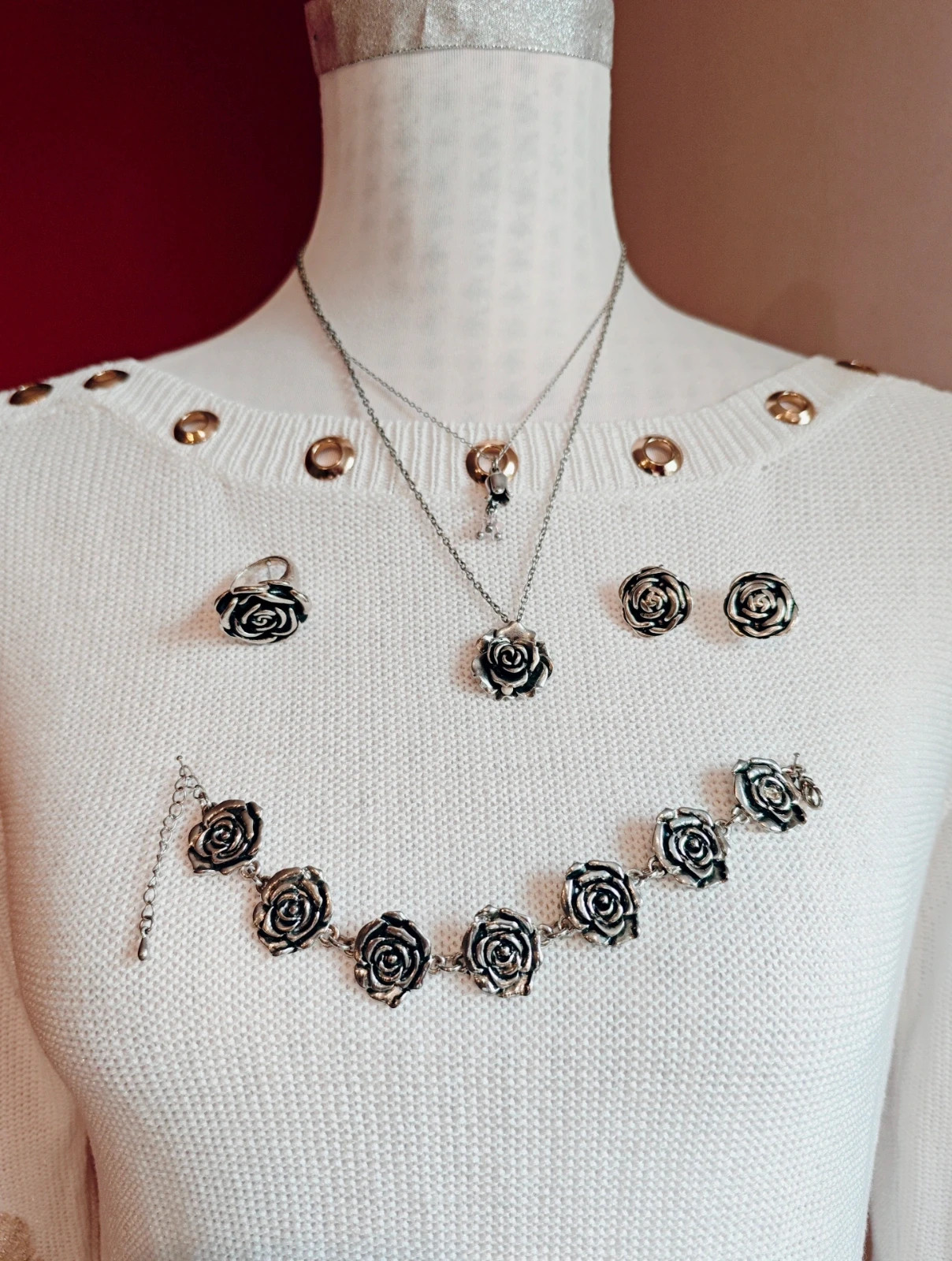 🌺Conjunto vintage de colgante, anillo, pendientes y pulsera plateados