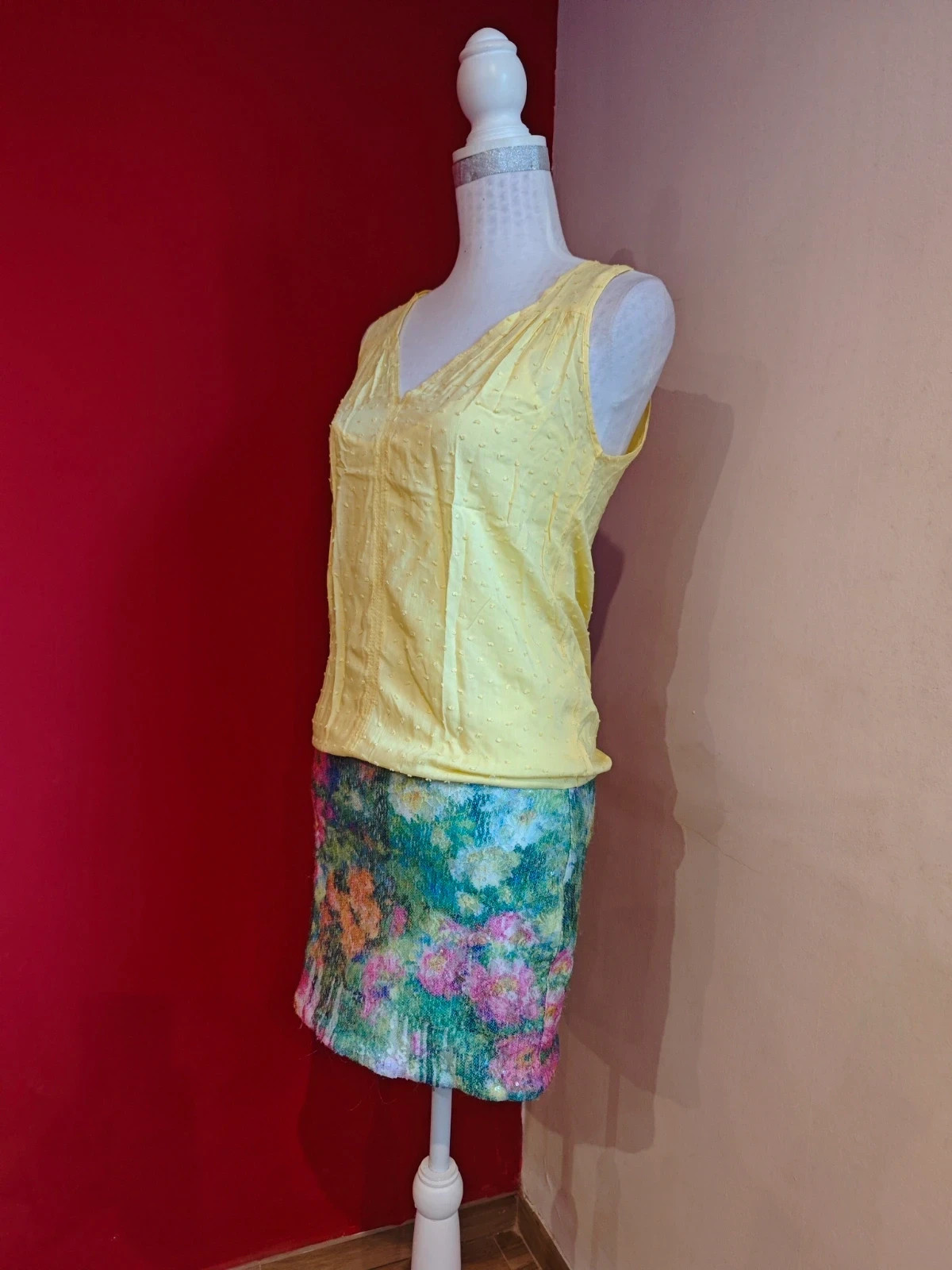 🌺Vestido de tela plumeti amarilla y falda de lentejuelas multicolor – Cayro – taille S / 36 / 8 3