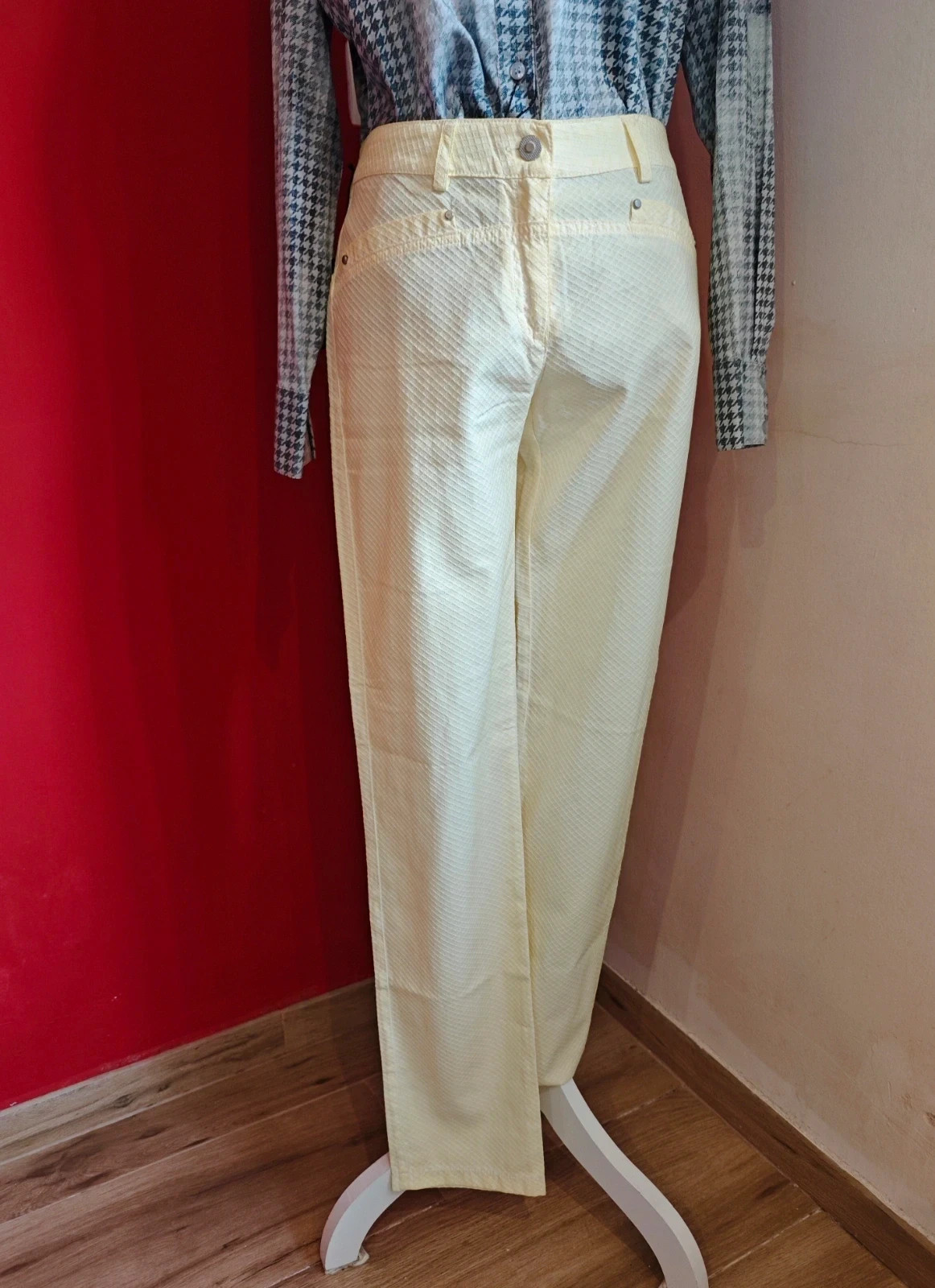 🌺 Pantalón de algodón amarillo suave, con relieves tipo rejilla, de Didi – Didi – taille L / 40 / 12 2
