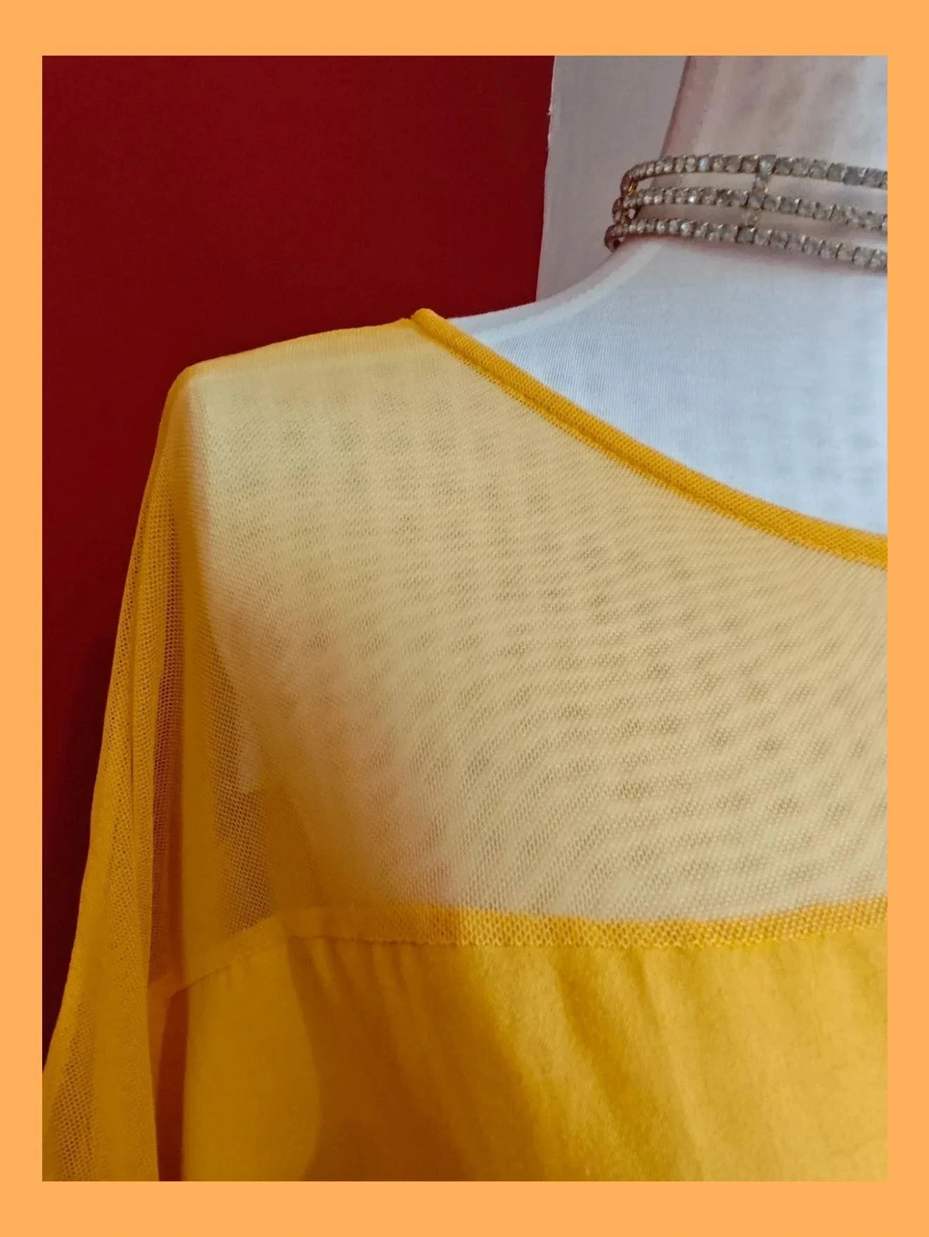 🌺Camiseta amarilla con tul arriba – New Collection – taille 6XL / 52 / 24 5