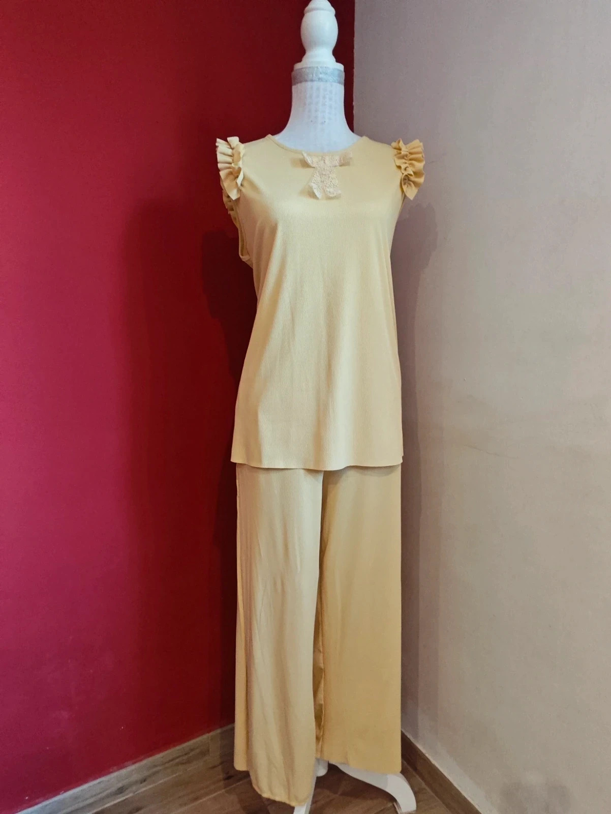 🌺Conjunto de top y pantalón de punto fino amarillo suave – Elisa – taille XL / 42 / 14 2