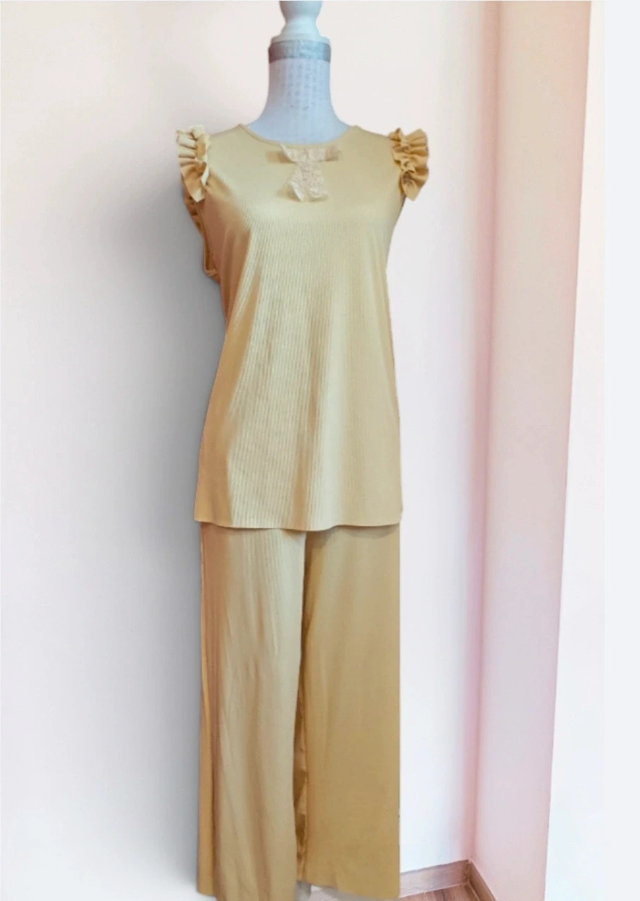 🌺Conjunto de top y pantalón de punto fino amarillo suave