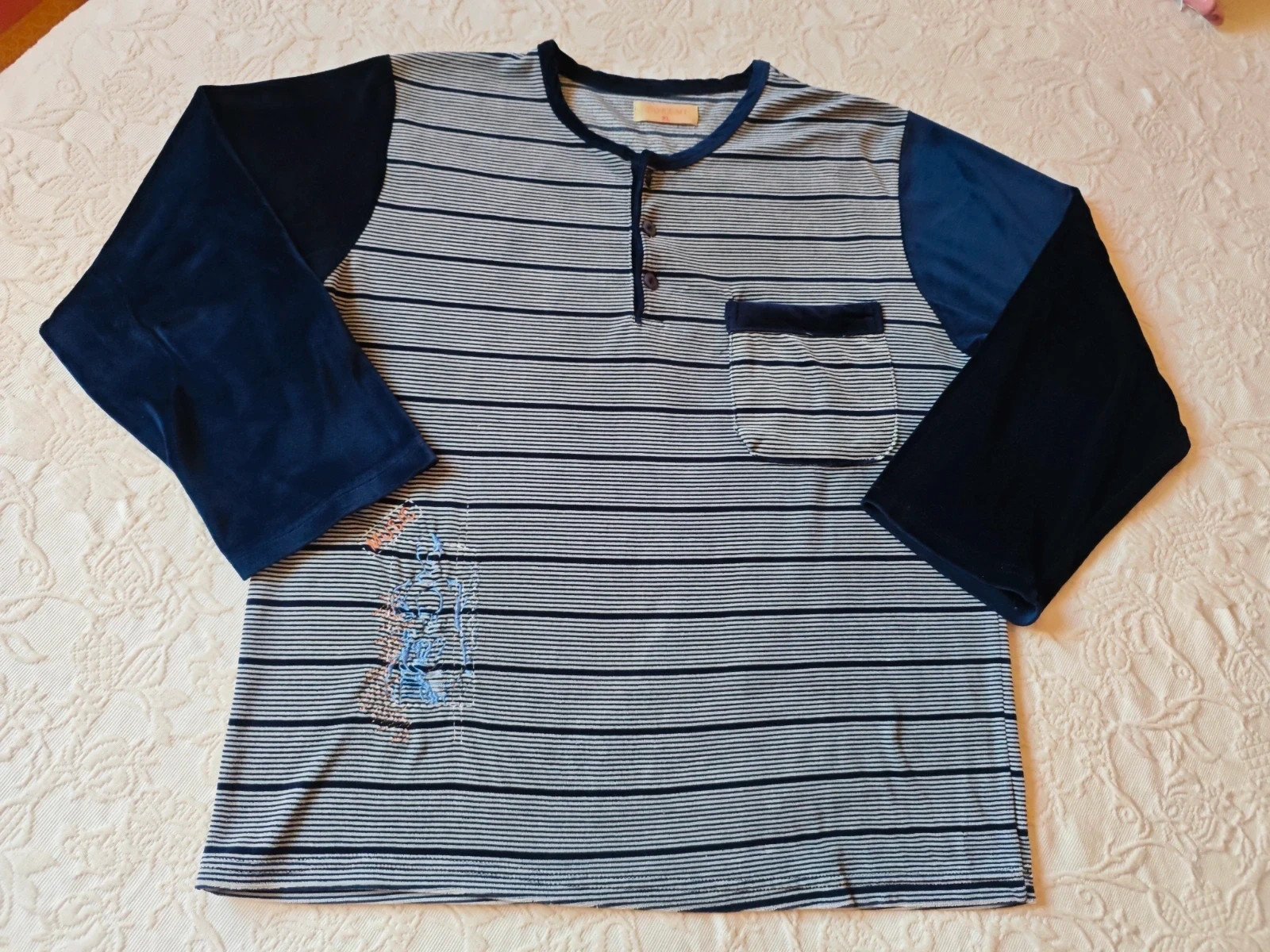 🌺Pijama muy cómodo de terciopelo azul marino con rayas en la parte superior – Doremi – taille XL 2
