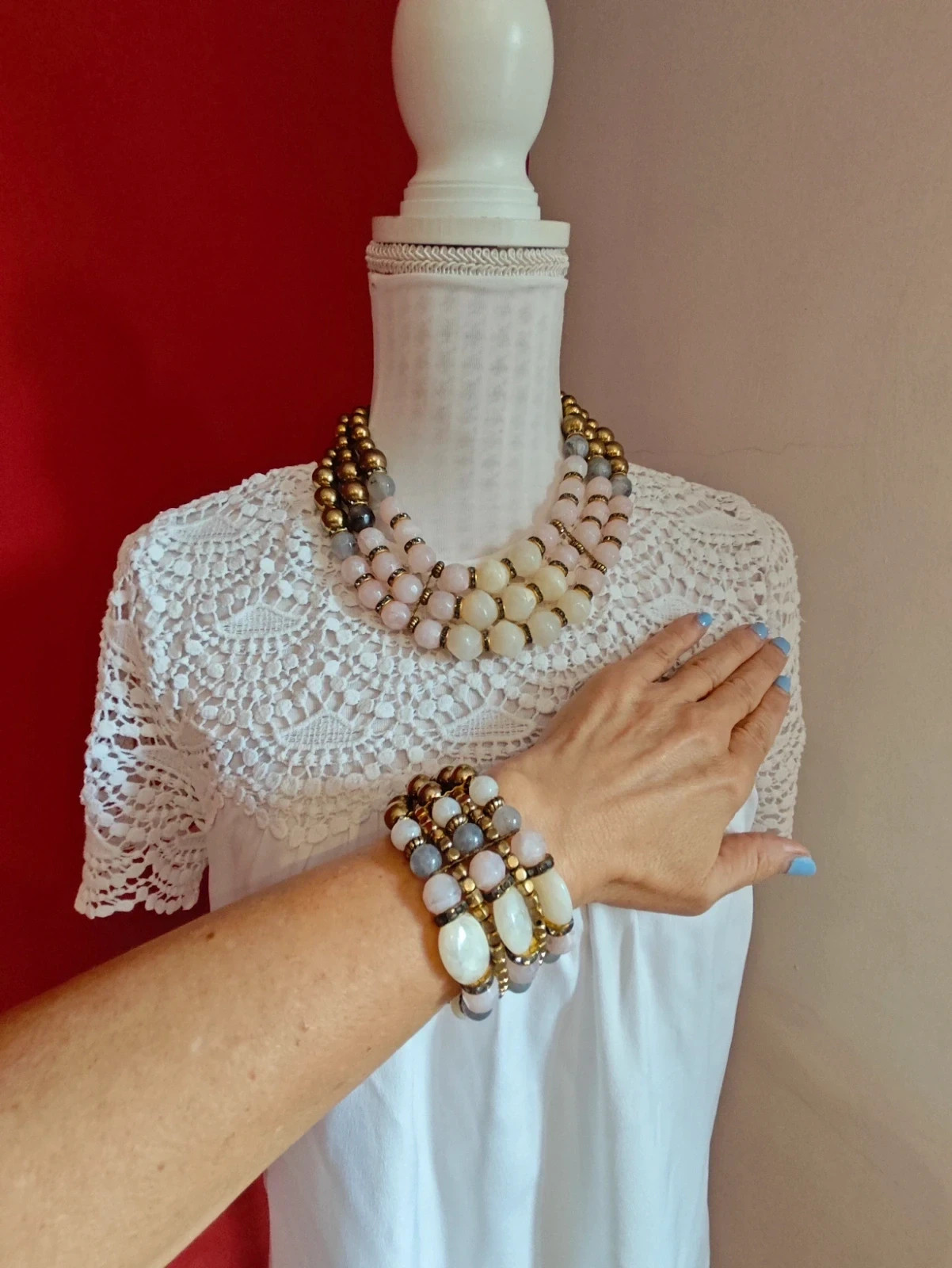 🌺Conjunto de gargantilla y pulsera con tres vueltas – Bijou Brigitte 2