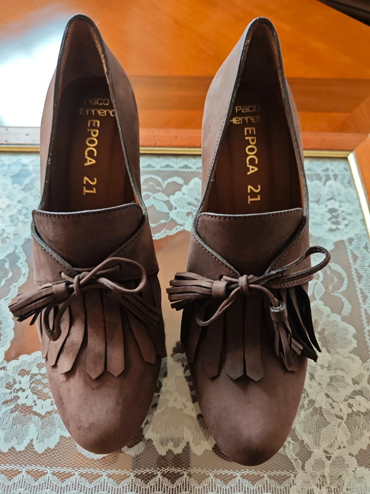 🌺 Zapatos de piel marrón con solapa, flecos y lazo, de Paco Herrero – Paco Herrero – taille 39 2