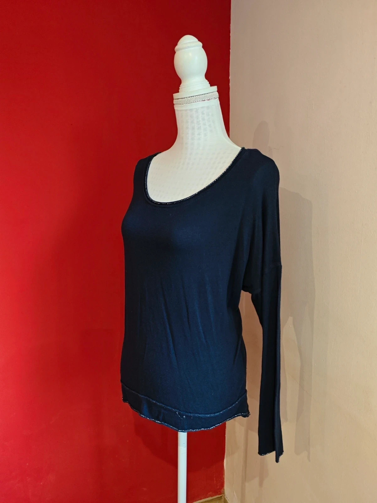 🌺 Camiseta de punto azul marino con bordes plateados – New Collection – taille XXL / 44 / 16 3