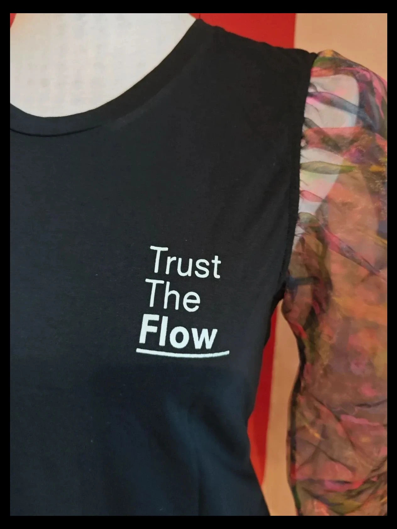 🌺Camiseta de algodón negro con mangas de tul transparente floreado, de Zara, talla M – Zara – taille M / 38 / 10 4