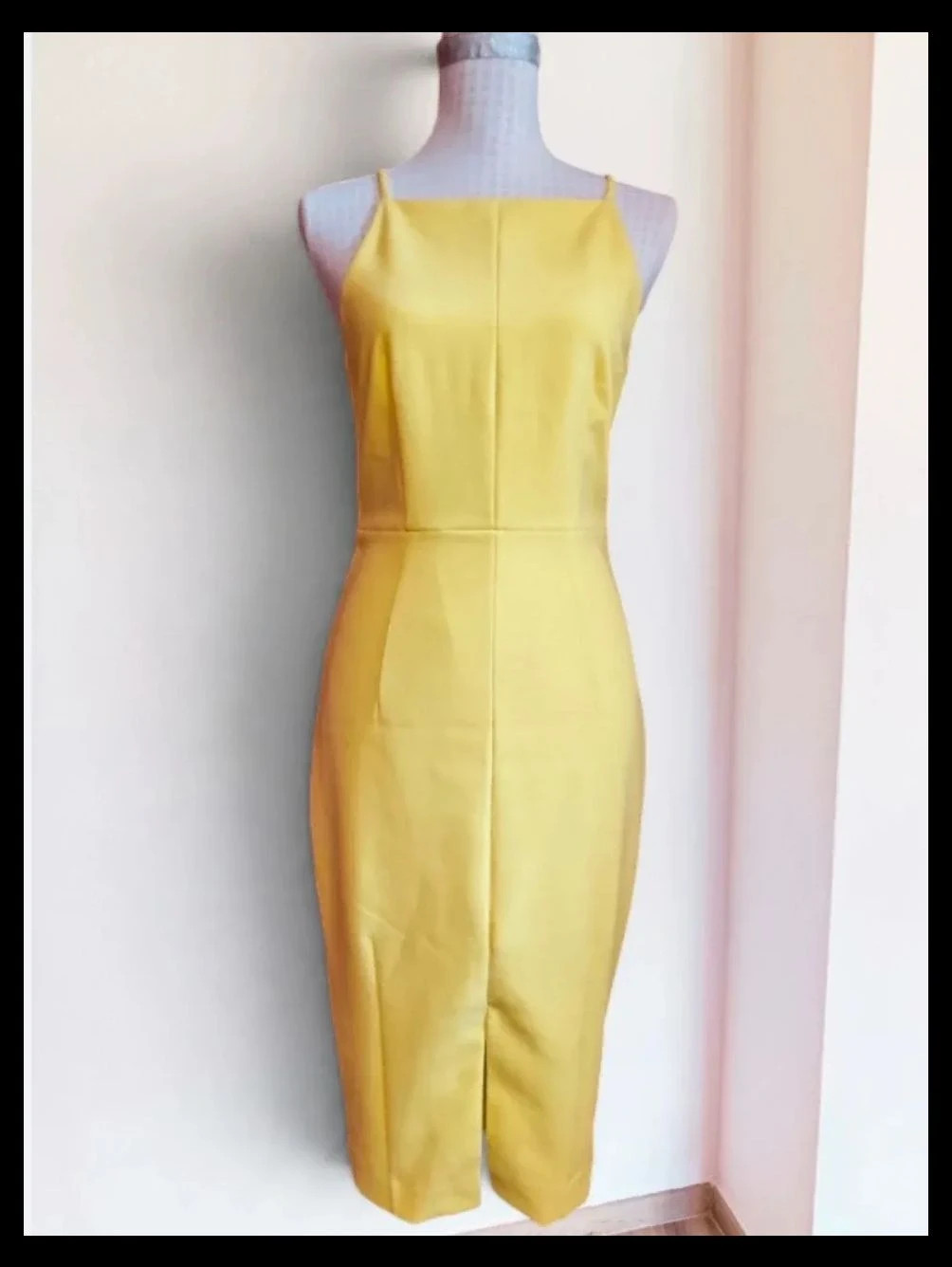 🌺Vestido amarillo de tirantes con cremallera trasera