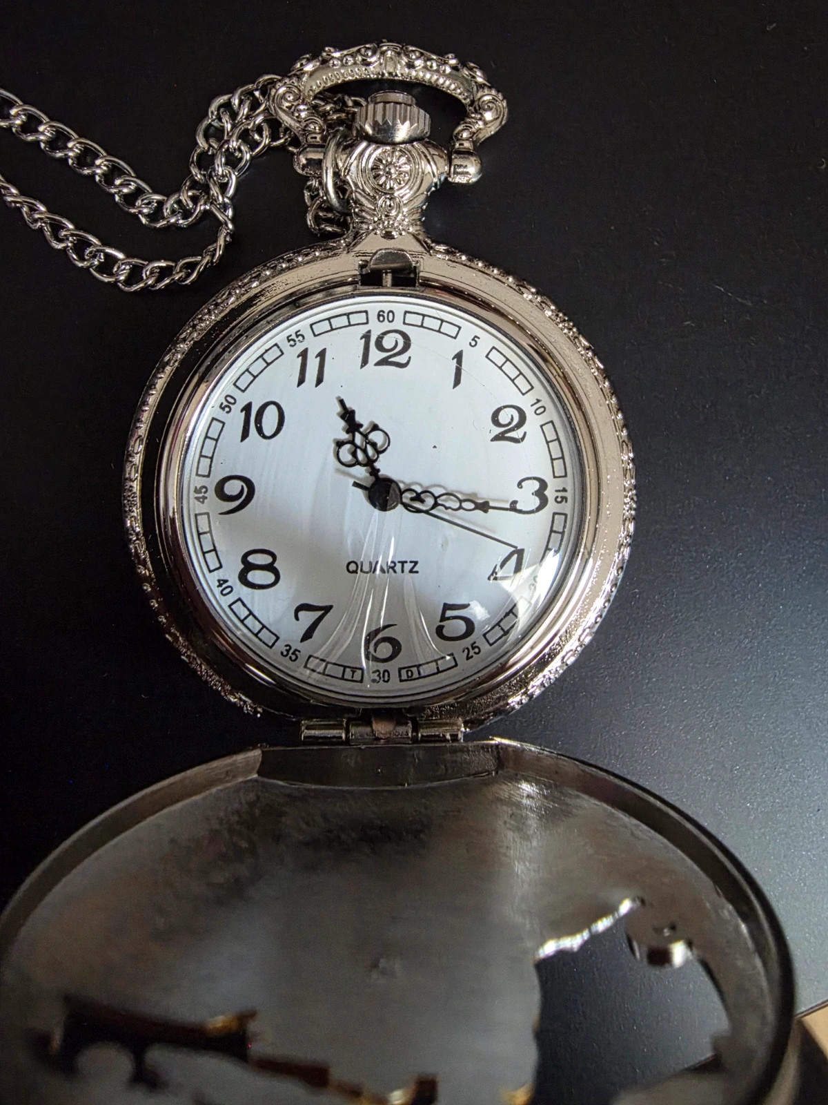 Montre à Gousset Collier Style Rétro Motif Locomotive à Vapeur Argentée – Accessories – taille 39–42 mm 3
