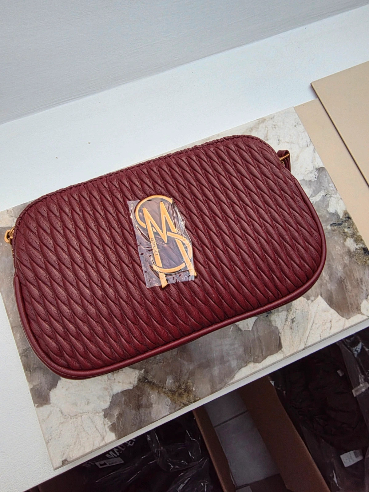 Sac Bandoulière Steve Madden Rouge Bordeaux Matelassé – Steve Madden 2