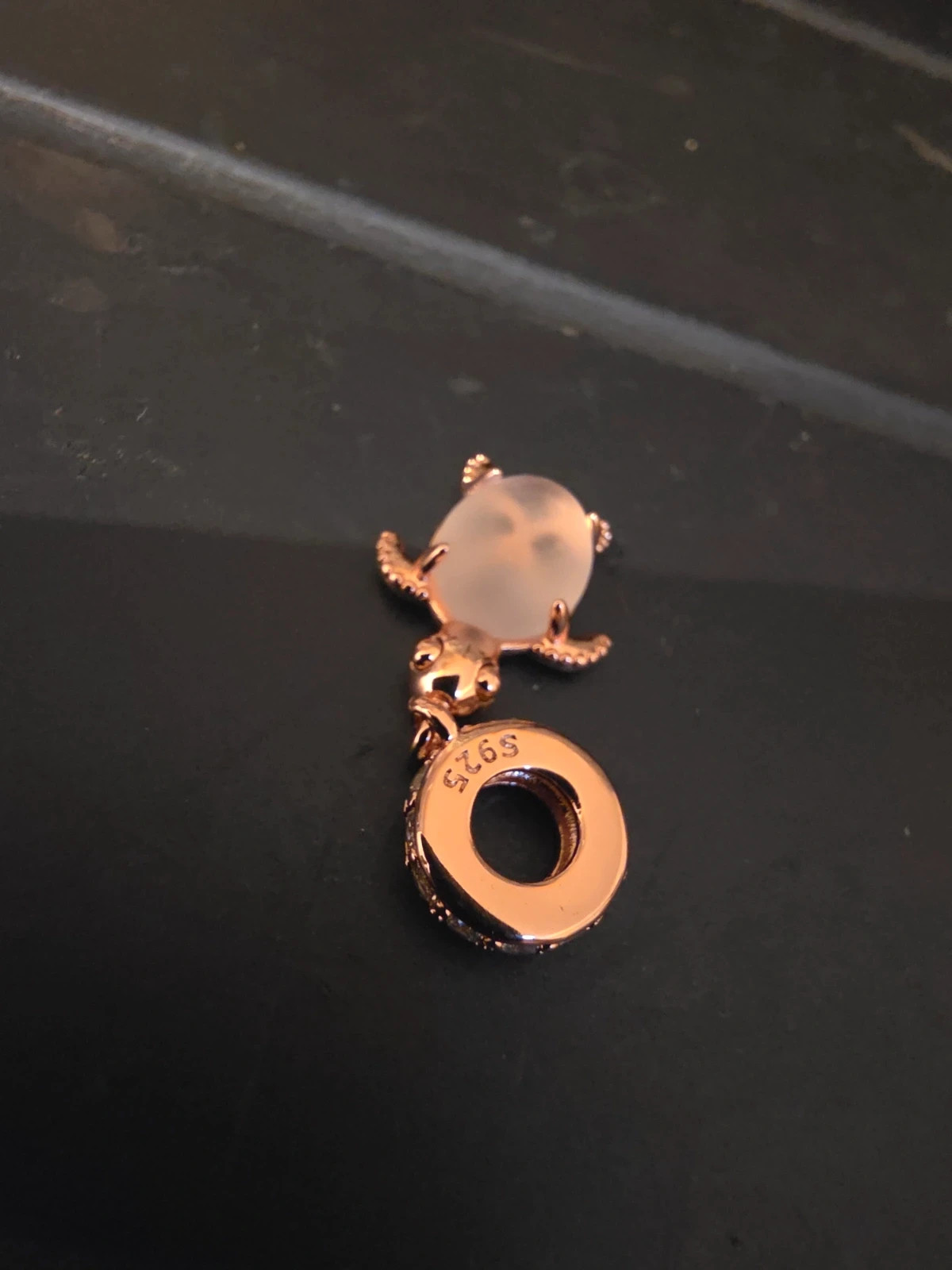 Charm tortue rose – Charm 3