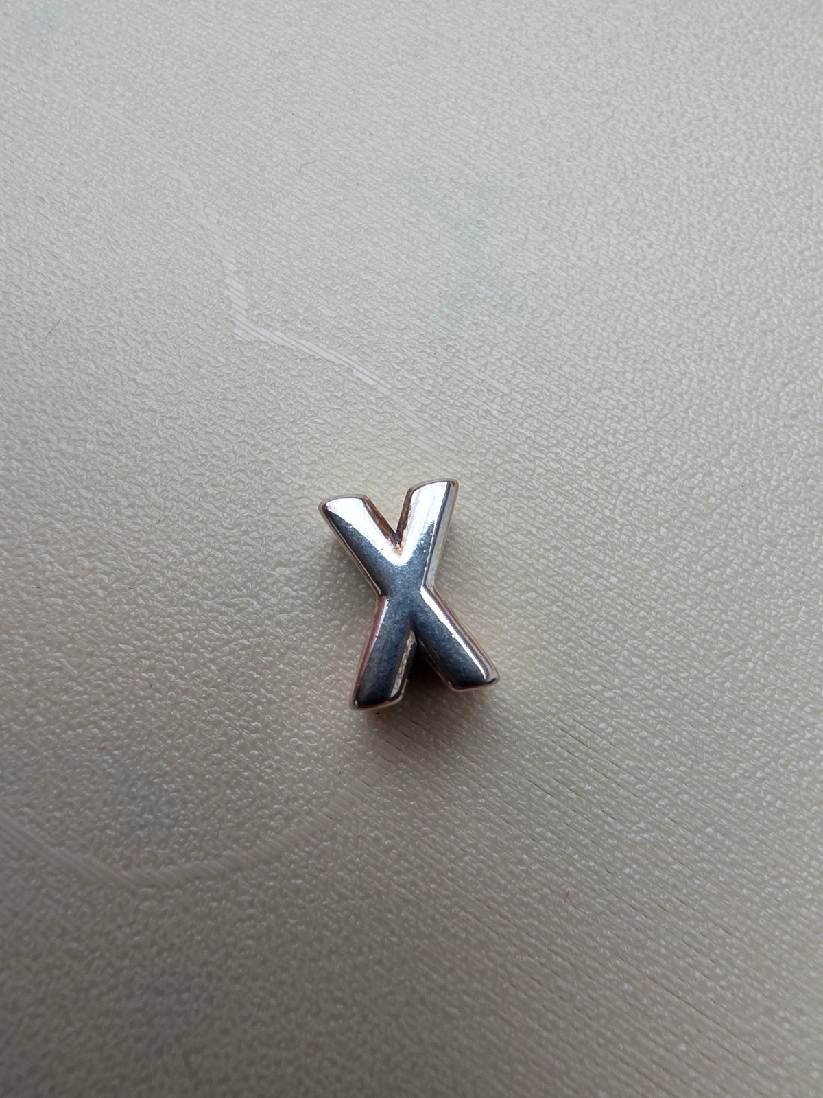 Charm lettre X – Charm 2