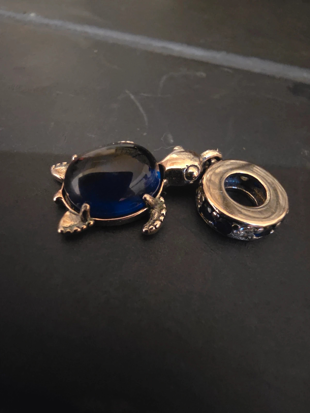 Charm tortue bleu – Charm 3