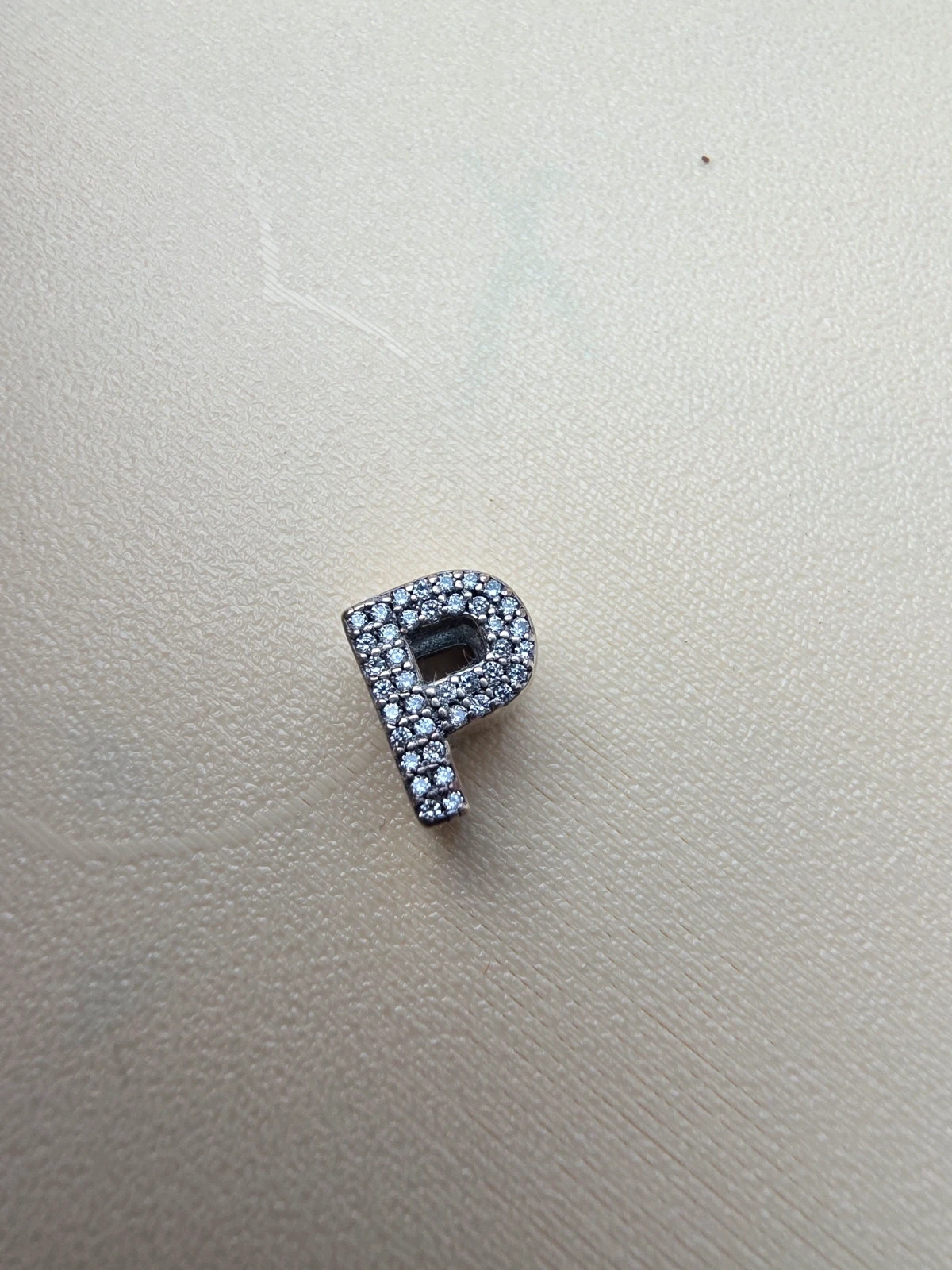 Charm lettre P – Charm
