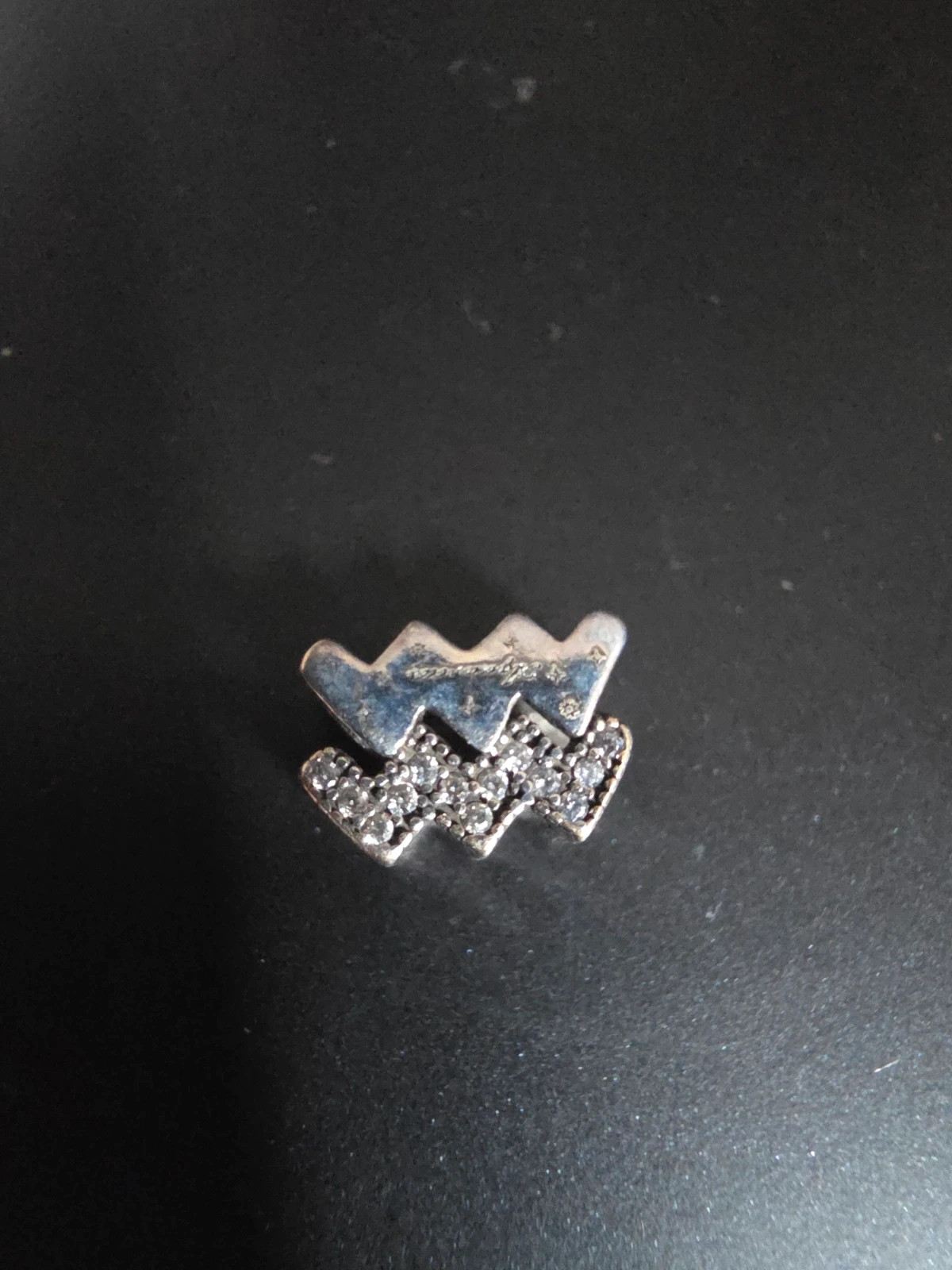 Charm verseau signe astrologique – Charm