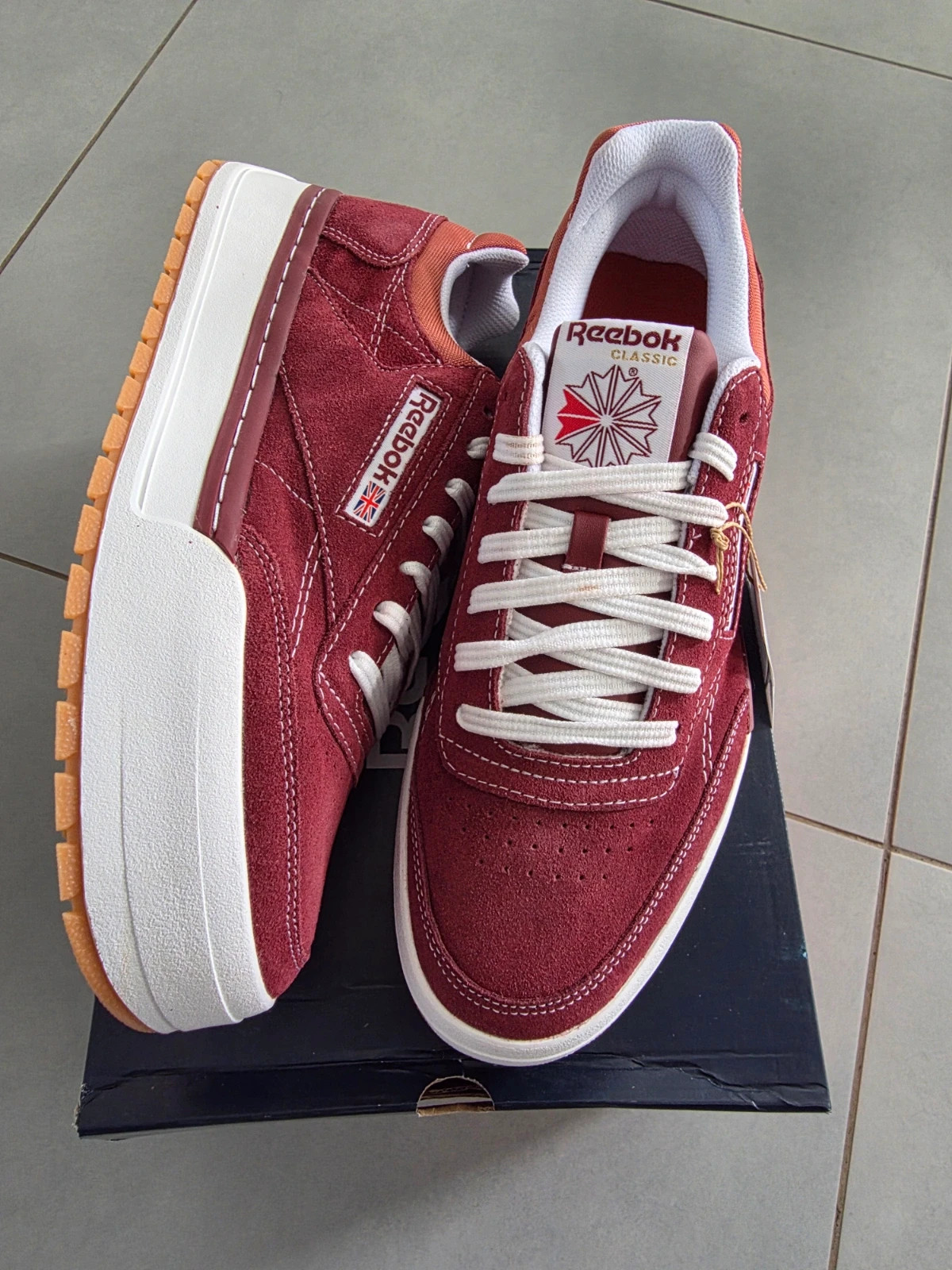 Baskets Reebok Club C Megacourt Bordeaux et Orange Pointure 44 Neuves – Reebok – taille 44 3