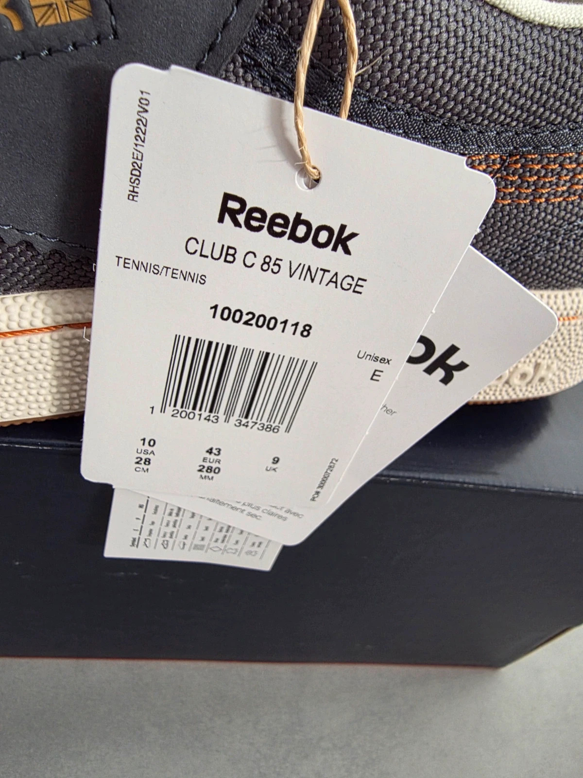 Baskets Reebok Club C 85 Vintage J.W. Foster & Sons Gris / Marron Taille 43 Neuves – Reebok – taille 43 2