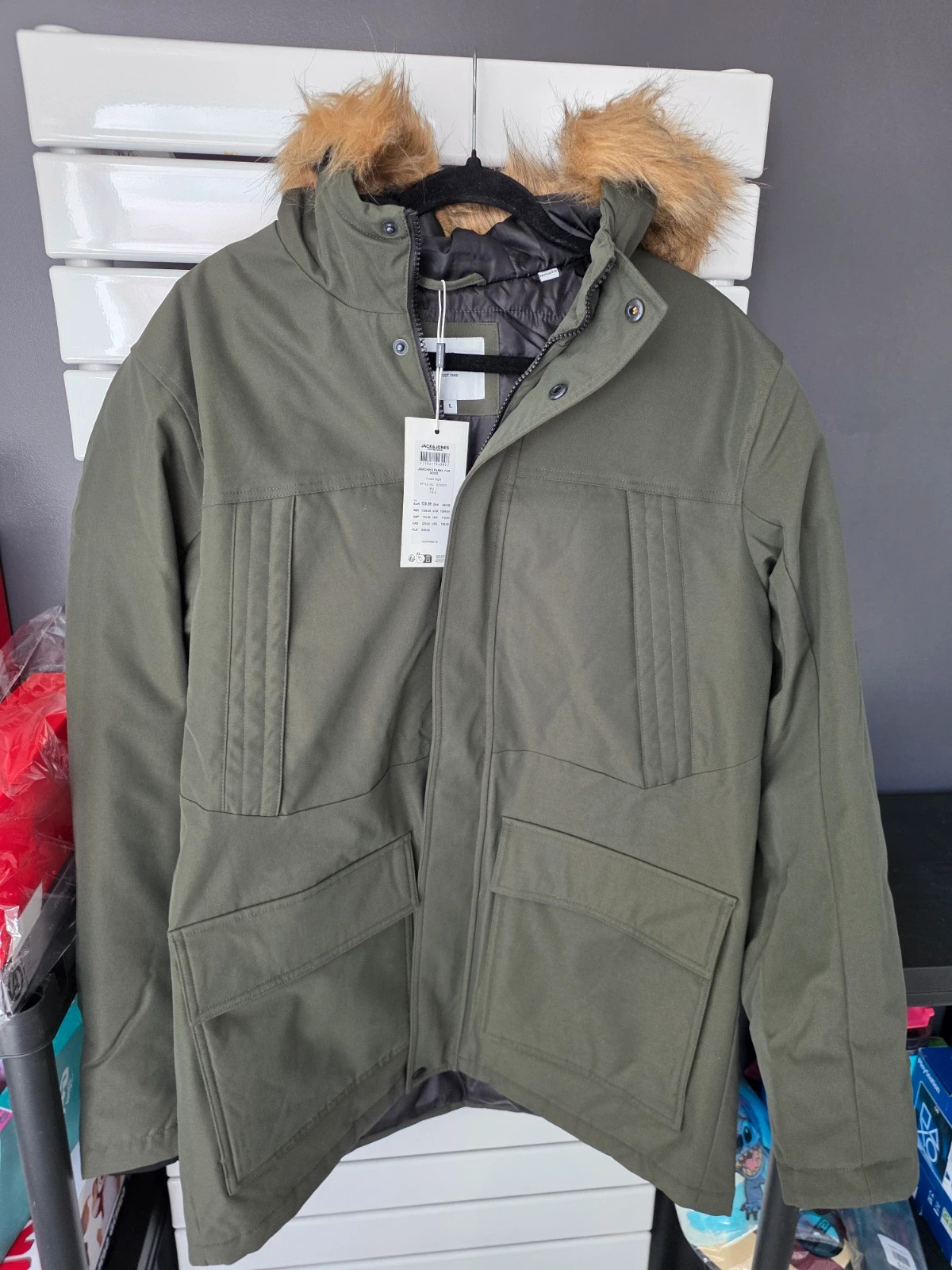 Parka / Manteau Hiver Homme Jack & Jones Capuche Fourrure Vert Kaki Taille L Neuf avec étiquette