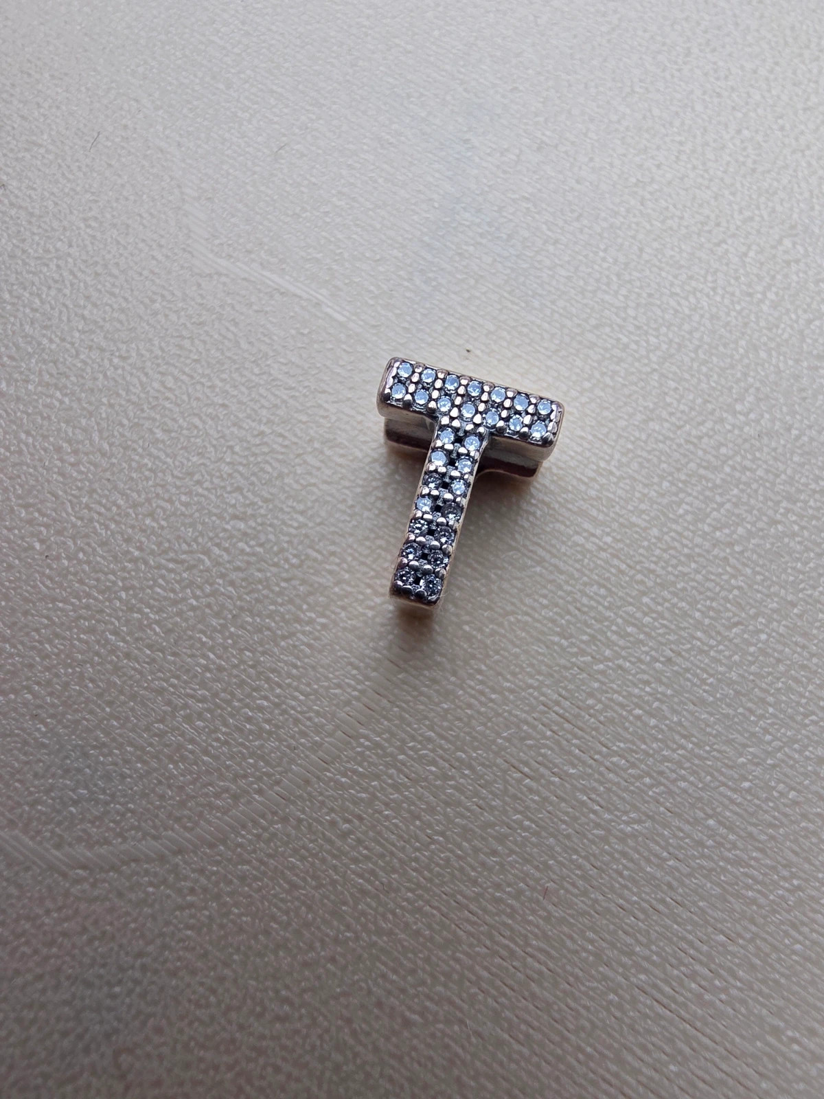 Charm lettre T – Charm