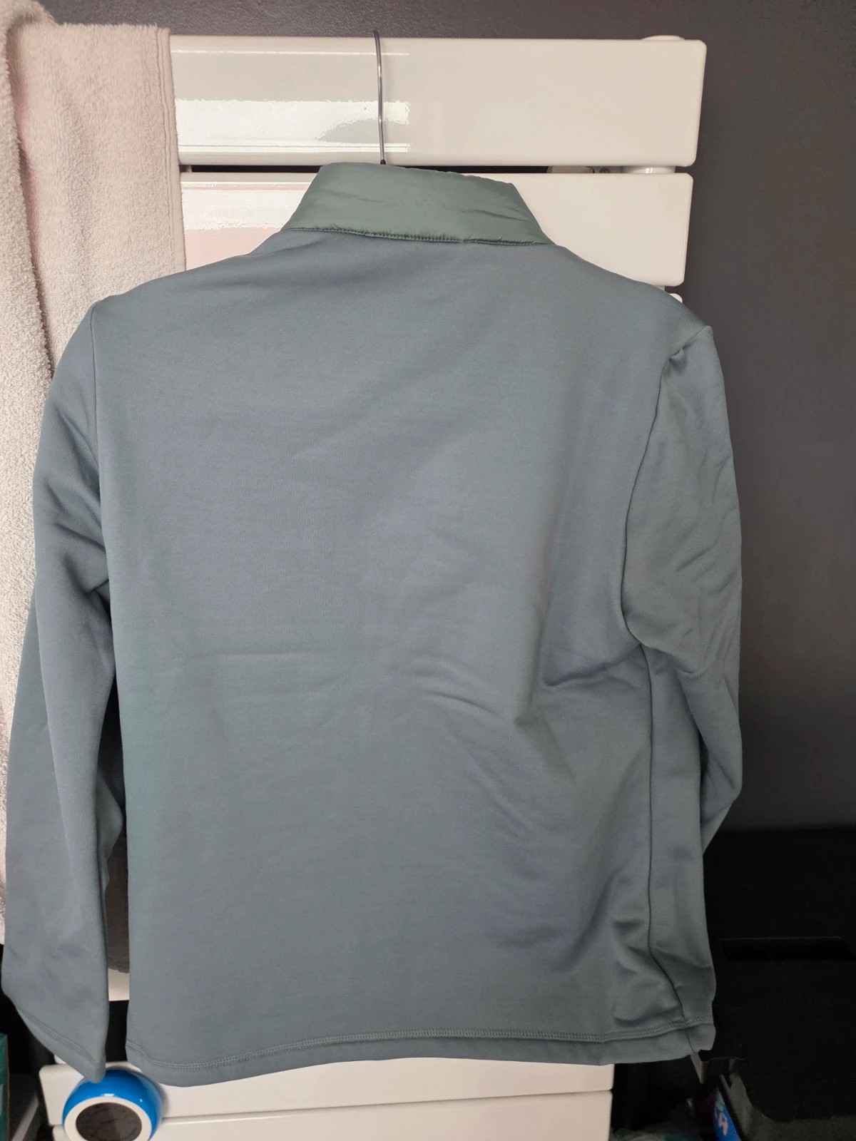 Veste de golf hybride Calvin Klein Golf Vert sauge Gris Taille 14 (L) – Calvin Klein – taille L / 40 / 12 5