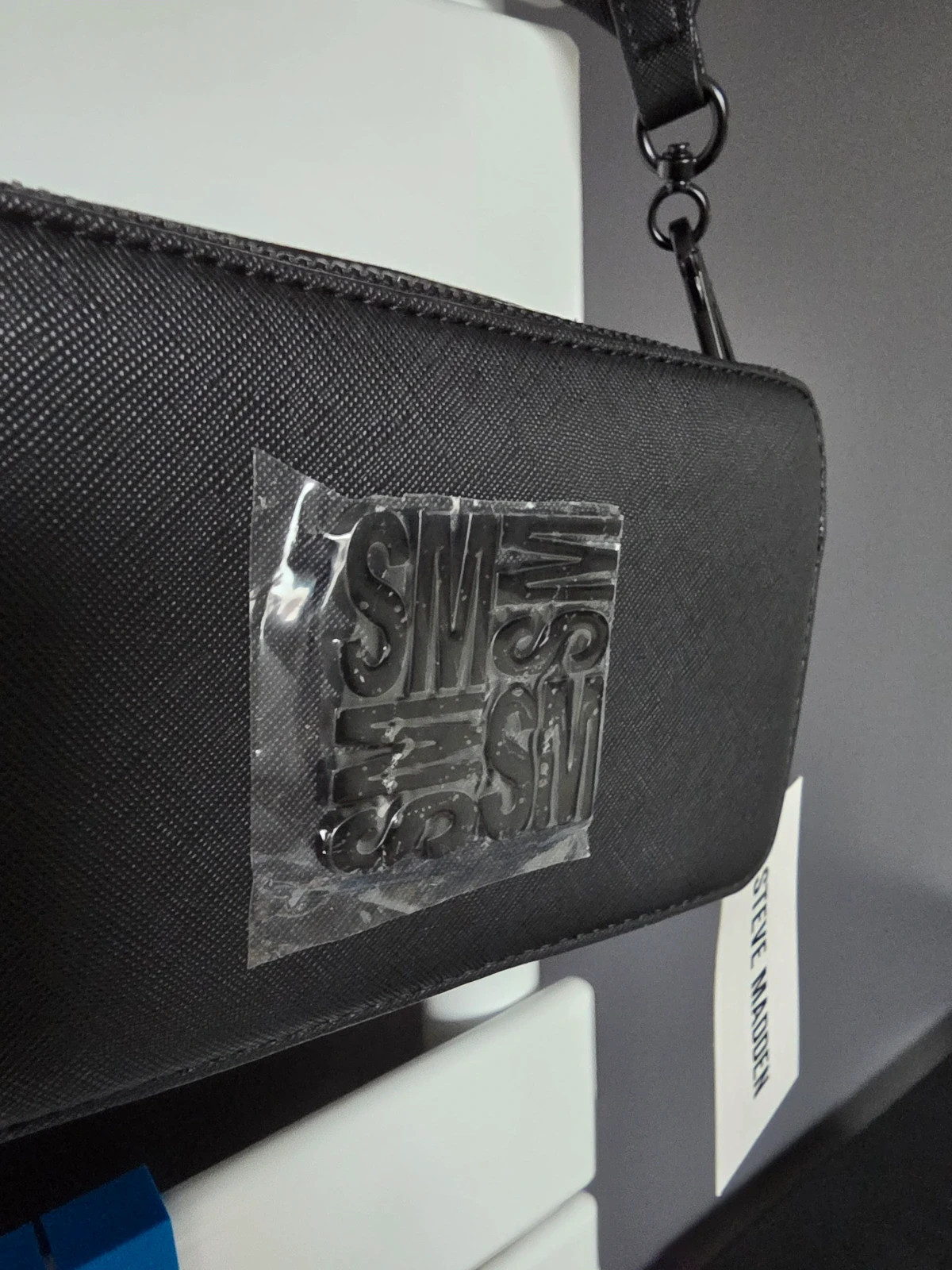 Sac pochette bandoulière Steve Madden noir Modèle Brisa Neuf avec étiquette – Steve Madden 2