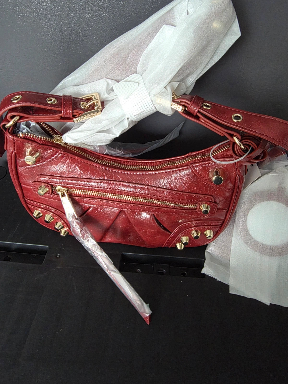 Sac à main bandoulière Steve Madden rouge bordeaux effet vieilli Neuf avec protections – Steve Madden 4