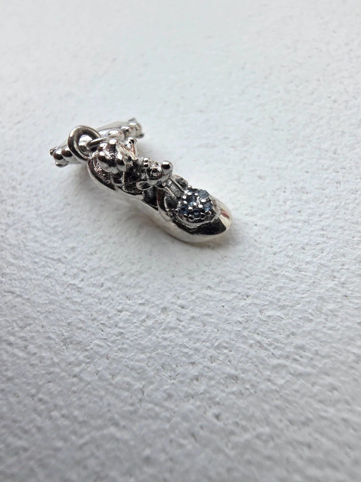 Charm chaussure cendrillon souris – Charm 2