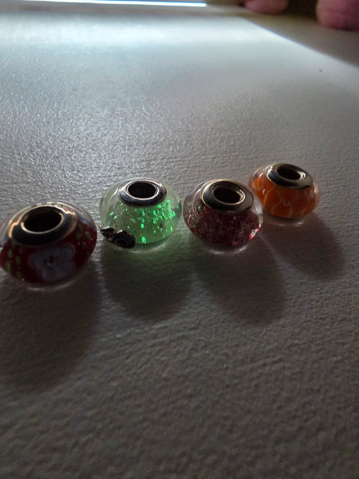 Charm verre rond x4
