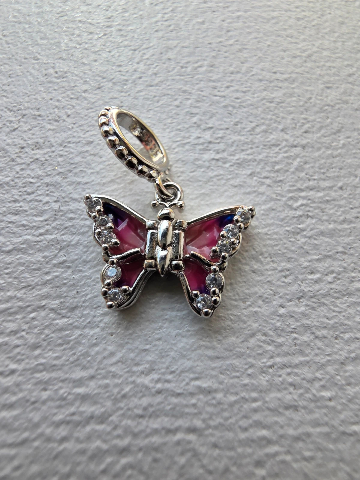 Charm papillon ailes deployable – Charm