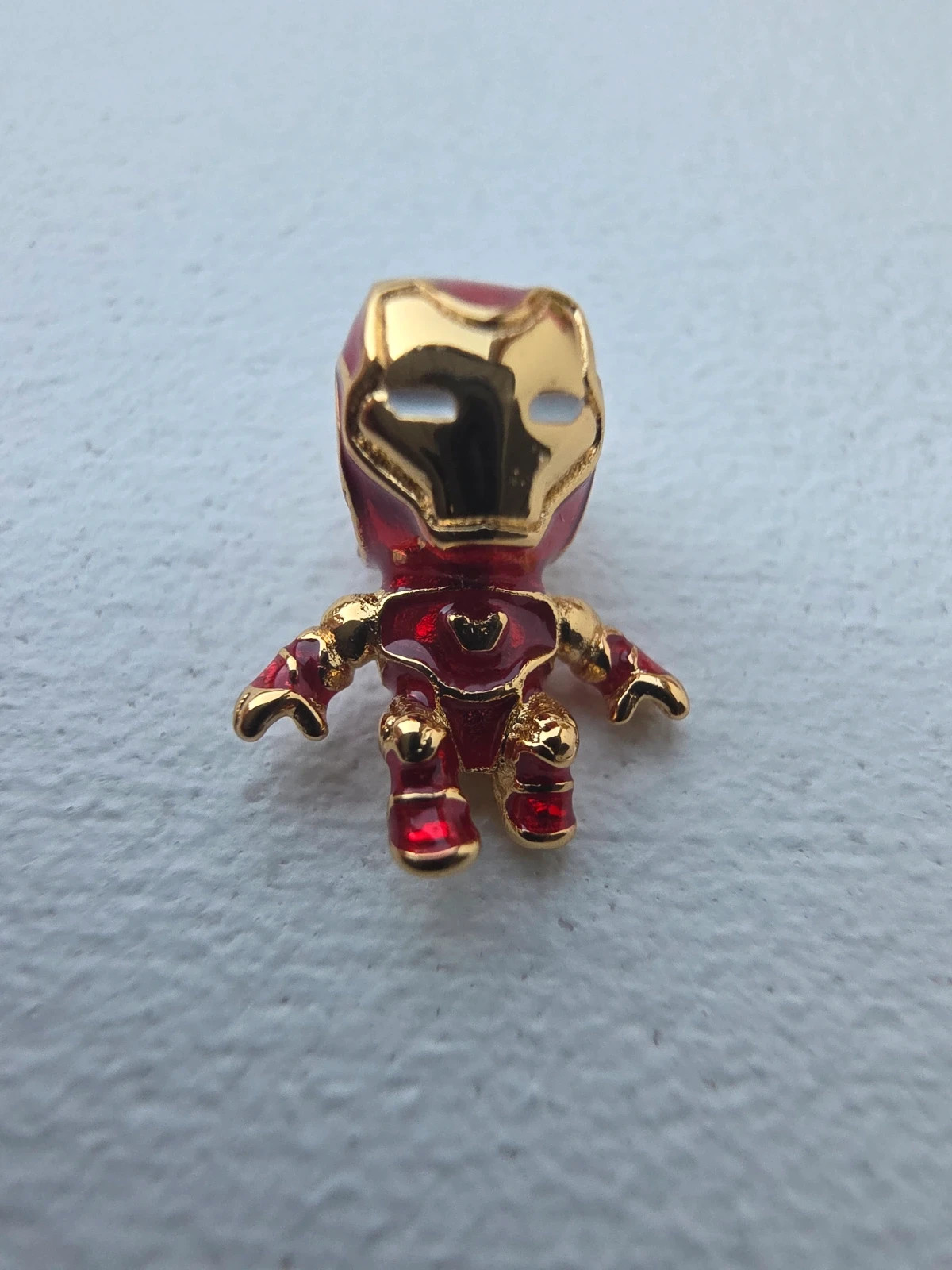 Charm iron man – Charm