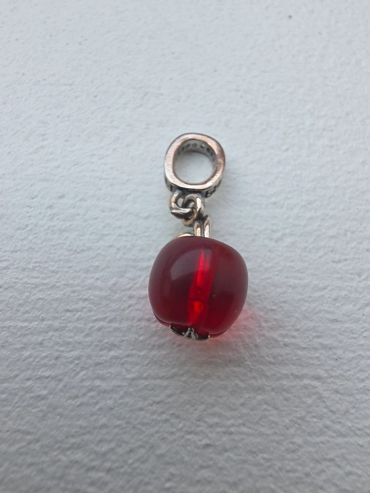 Charm pomme rouge – Charm