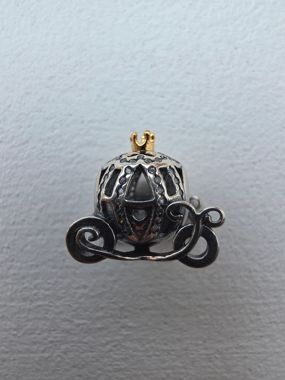 Charm carosse cendrillon – Disney