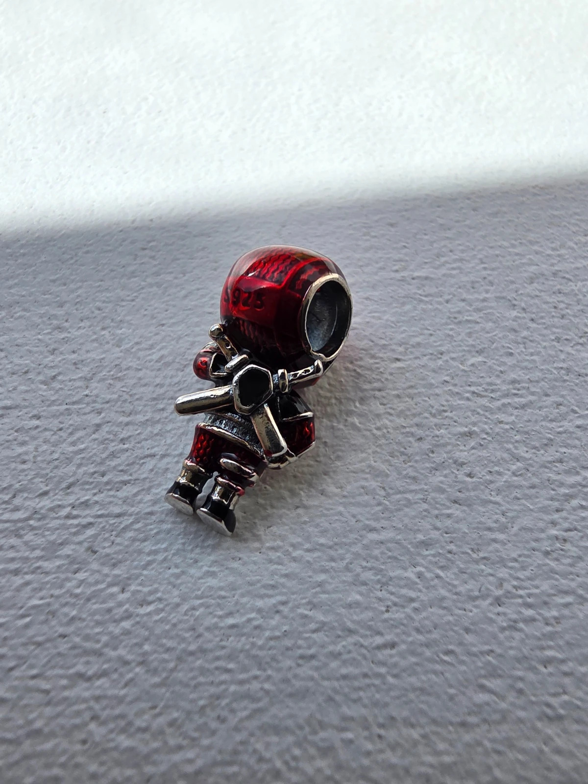 Charm Deadpool argent 925 – Charm 2